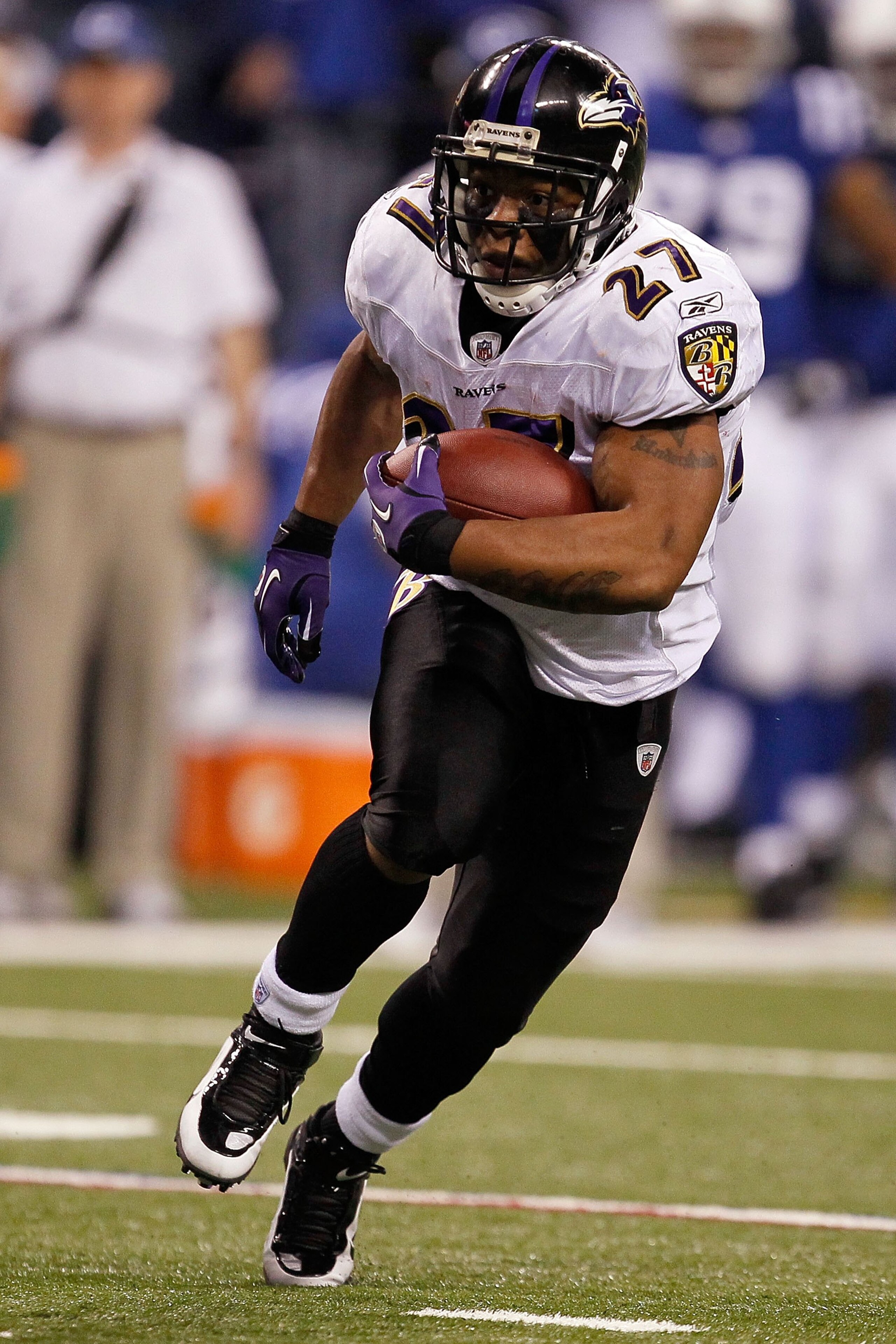 INDIANAPOLIS - JANUARY 16: Ray Rice #27 of the Baltimore Ravens runs the ball against the Indianapolis Colts in the AFC Divisional Playoff Game at Lucas Oli Stadium on January 16, 2010 in Indianapolis, Indiana. (Photo by Jonathan Daniel/Getty Images) INDIANAPOLIS - JANUARY 16: Ray Rice #27 of the Baltimore Ravens runs the ball against the Indianapolis Colts in the AFC Divisional Playoff Game at Lucas Oli Stadium on January 16, 2010 in Indianapolis, Indiana. (Photo by Jonathan Daniel/Getty Images)