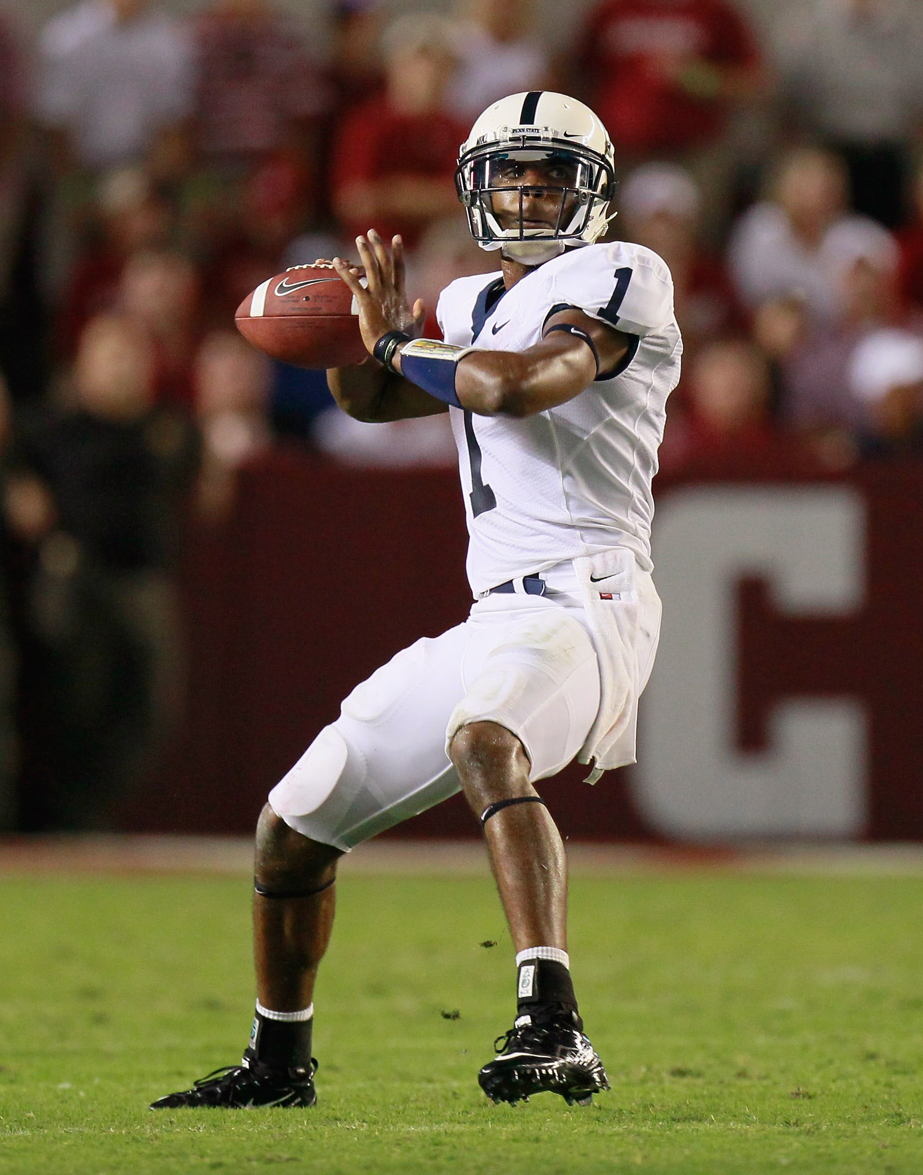 TUSCALOOSA, AL - SEPTEMBER 11:  Quarterback Robert Bolden #1 of the Penn State Nittany Lions looks to pass against the Alabama Crimson Tide at Bryant-Denny Stadium on September 11, 2010 in Tuscaloosa, Alabama.  (Photo by Kevin C. Cox/Getty Images)
