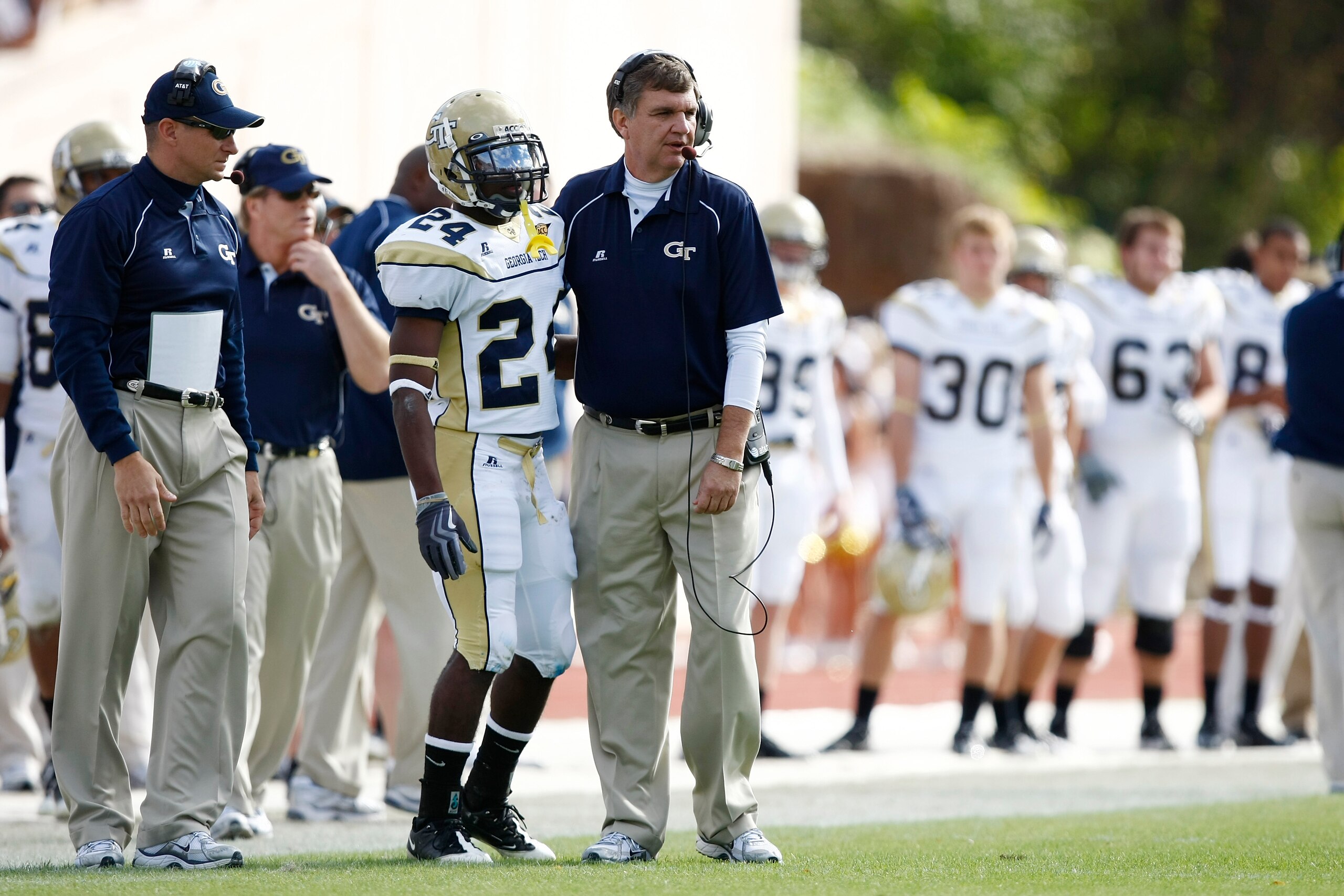 DURHAM, NC - NOVEMBER 14:  Head coach Paul Johnson of the Georgia Tech Yellow Jackets gives instructions to Embry Peeples #24 during the game against the Duke Blue Devils at Wallace Wade Stadium on November 14, 2009 in Durham, North Carolina. (Photo by Jo