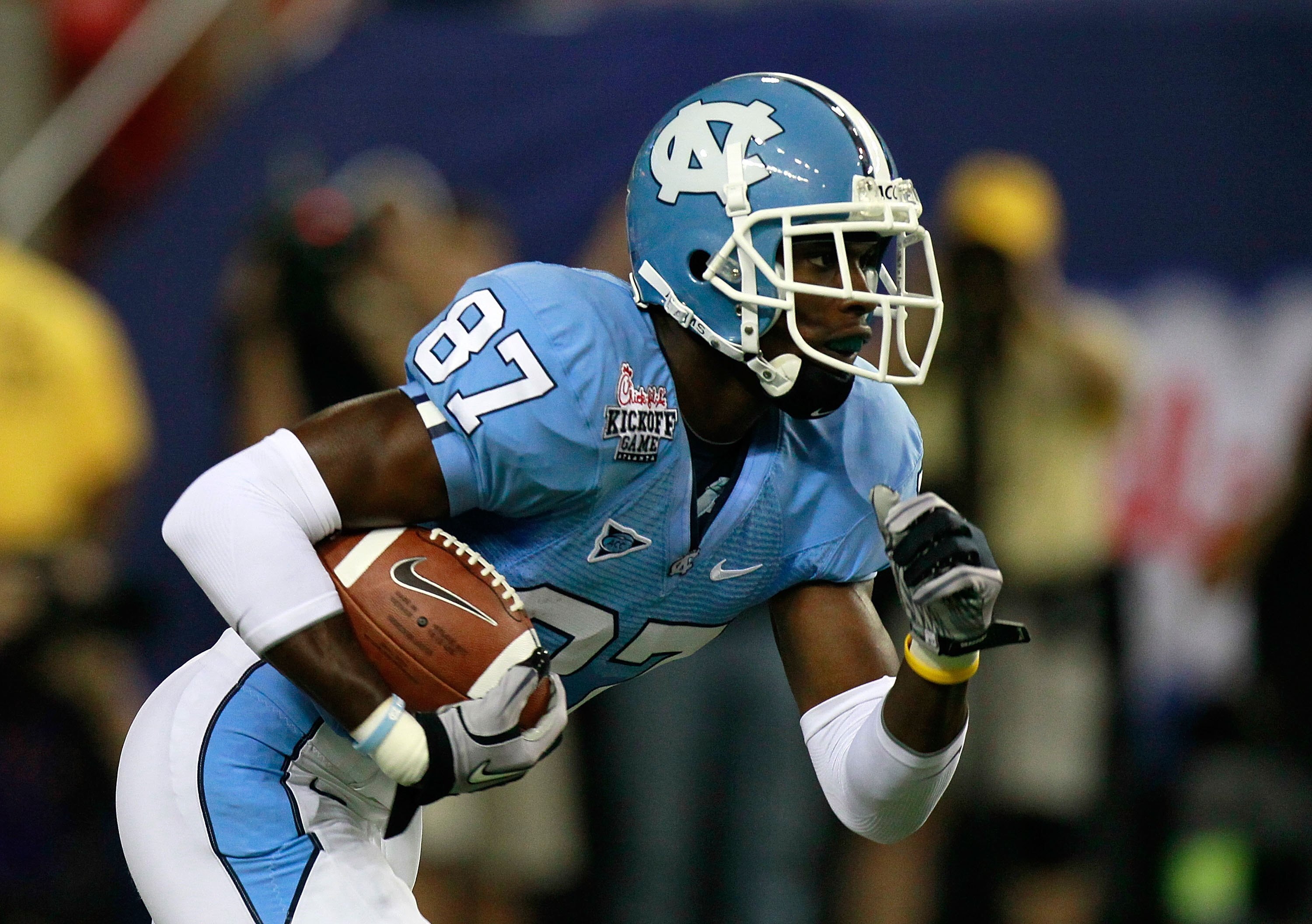 ATLANTA - SEPTEMBER 04:  Jheranie Boyd #87 of the North Carolina Tar Heels against the LSU Tigers during the Chick-fil-A Kickoff Game at Georgia Dome on September 4, 2010 in Atlanta, Georgia.  (Photo by Kevin C. Cox/Getty Images)