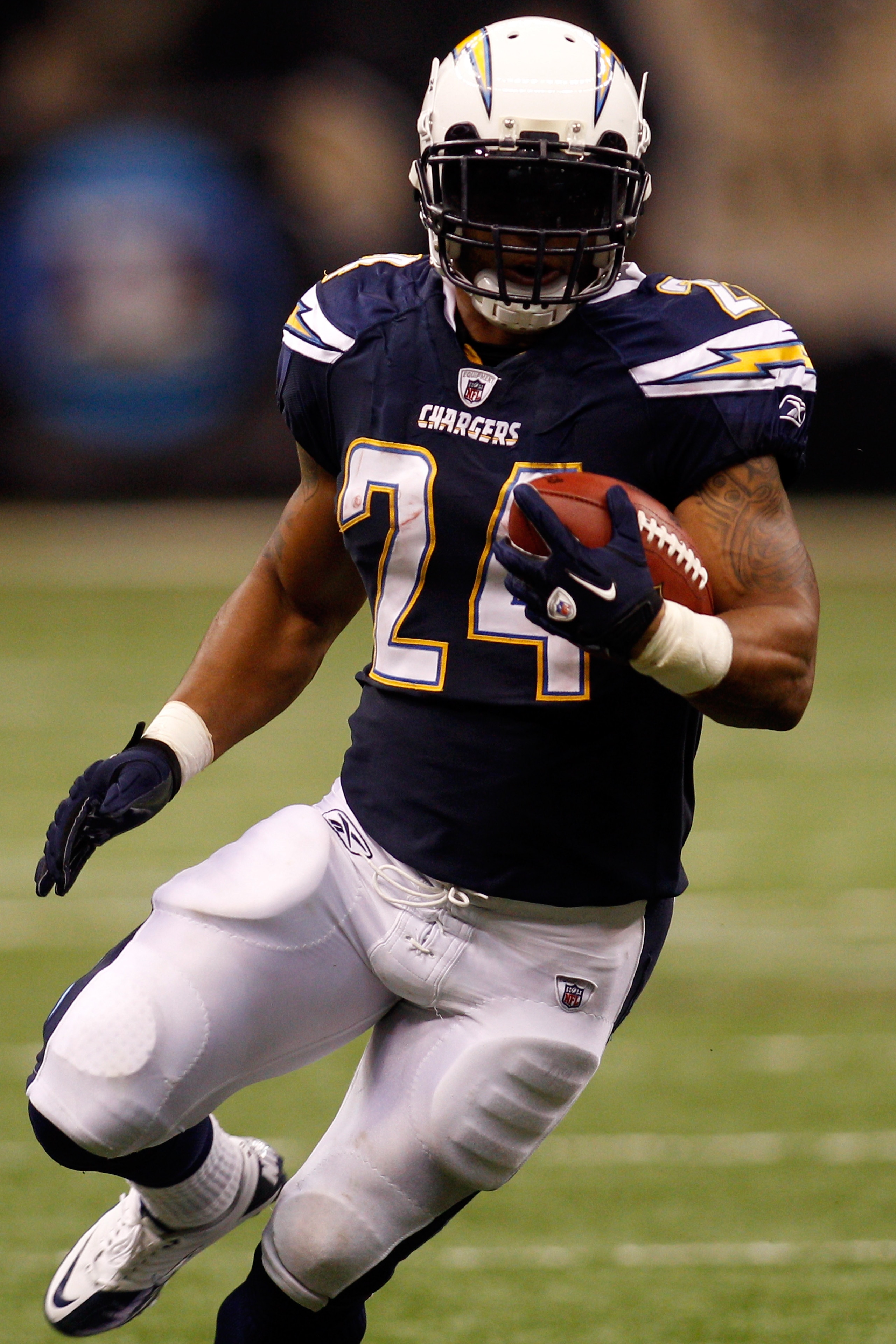 NEW ORLEANS - AUGUST 27: Ryan Mathews #24 of the San Diego Chargers in action against the New Orleans Saints at the Louisiana Superdome on August 27, 2010 in New Orleans, Louisiana. (Photo by Chris Graythen/Getty Images) NEW ORLEANS - AUGUST 27: Ryan Mathews #24 of the San Diego Chargers in action against the New Orleans Saints at the Louisiana Superdome on August 27, 2010 in New Orleans, Louisiana. (Photo by Chris Graythen/Getty Images)