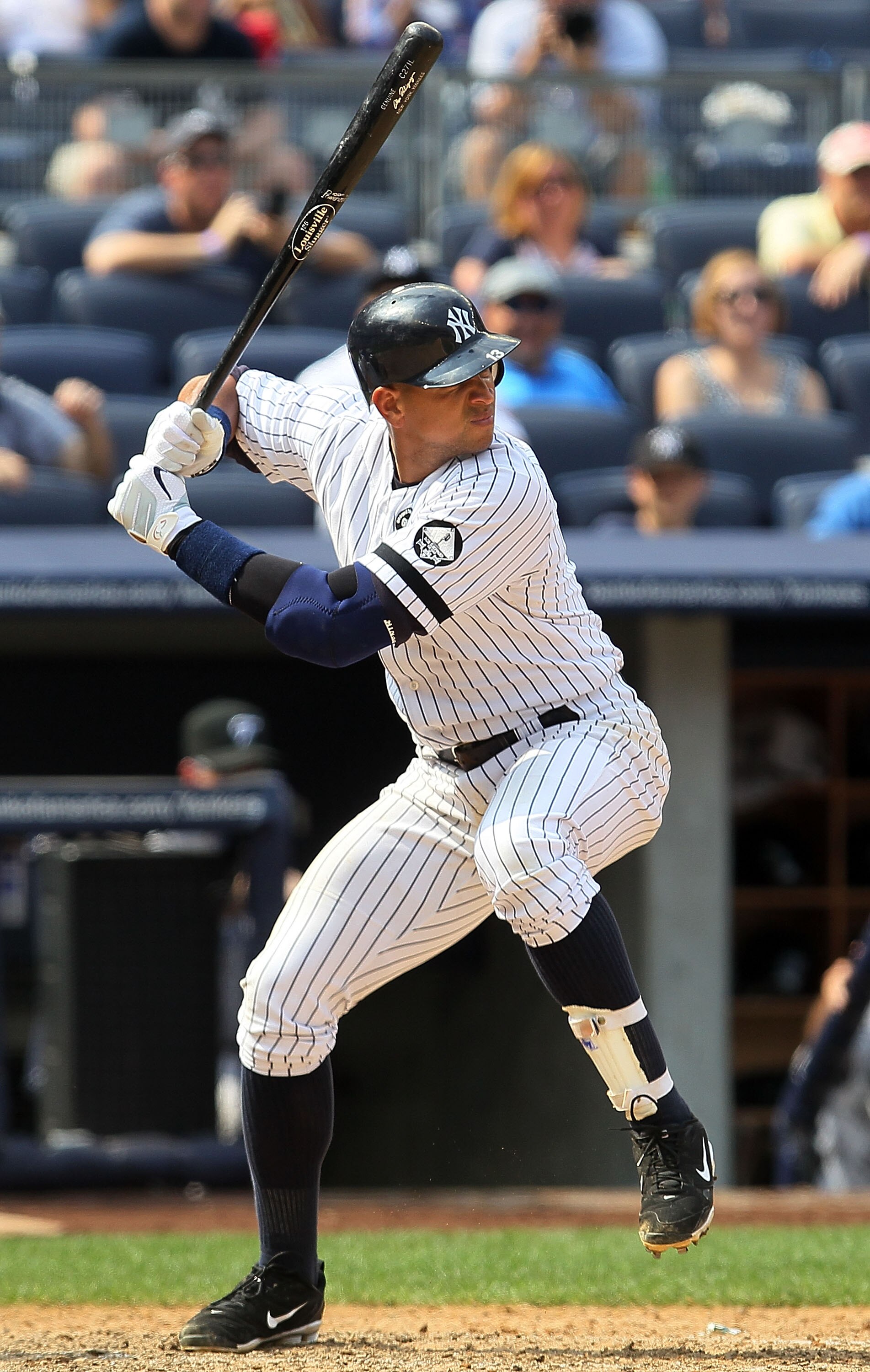 NEW YORK - AUGUST 04:  Alex Rodriguez #13 of the New York Yankees bats against the Toronto Blue Jays on August 4, 2010 at Yankee Stadium in the Bronx borough of New York City.  (Photo by Jim McIsaac/Getty Images)