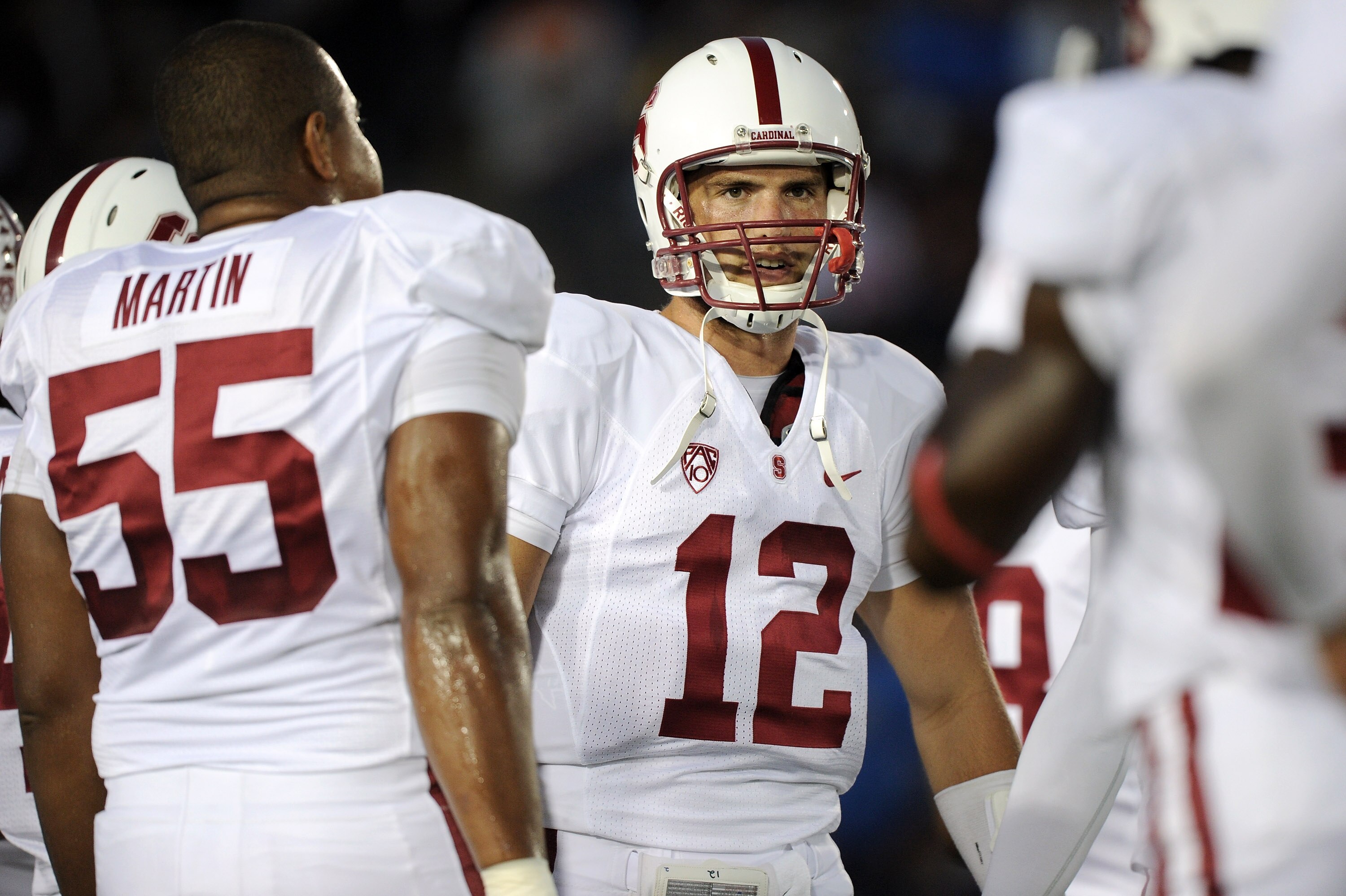 PASADENA, CA - SEPTEMBER 11:  Andrew Luck #12 of Stanford in a huddle against UCLA before the game at the Rose Bowl on September 11, 2010 in Pasadena, California.  (Photo by Harry How/Getty Images)