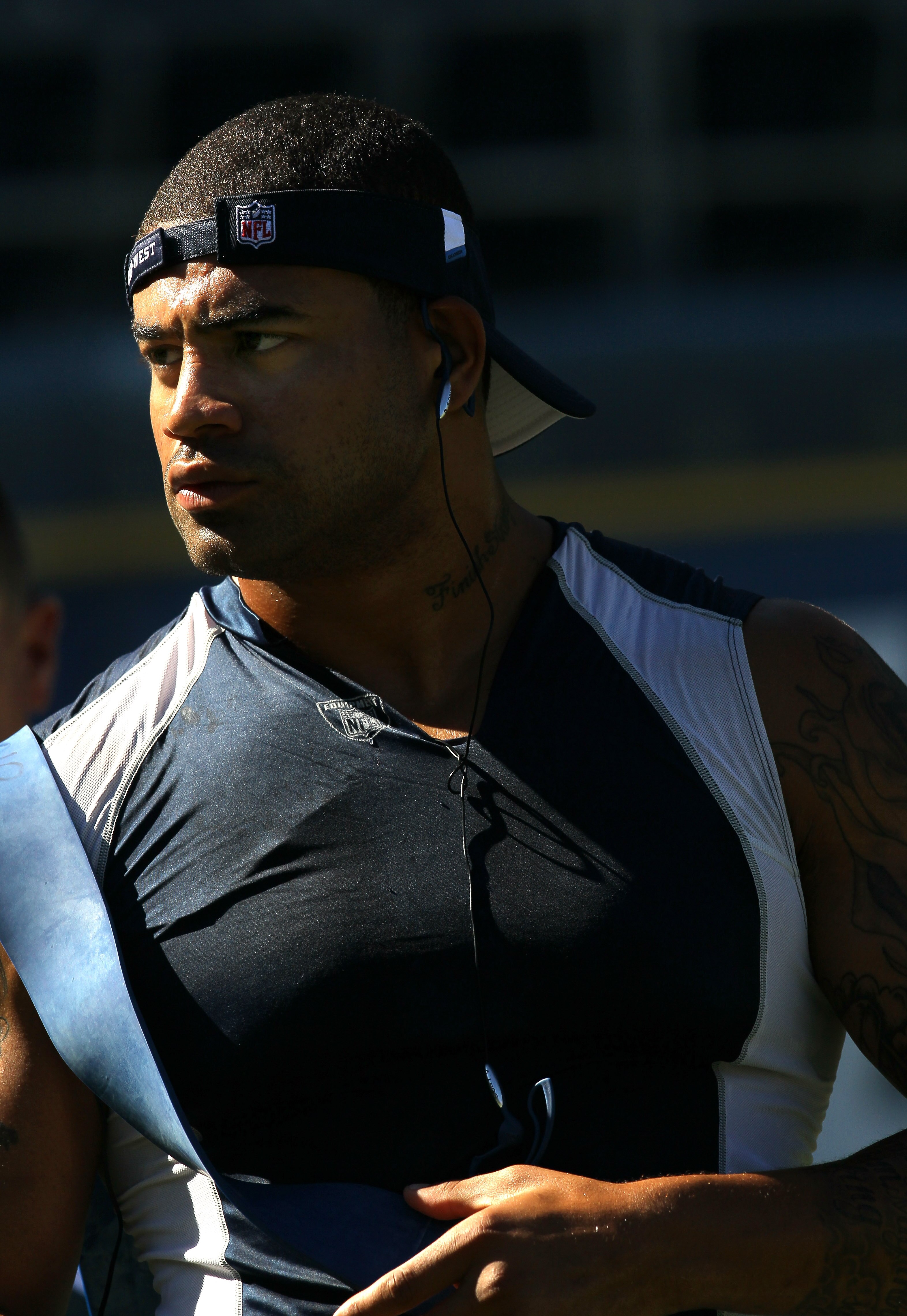 SAN DIEGO - AUGUST 14:  Linebacker Shawne Merriman #56 of the San Diego Chargers works out before the game with the Chicago Bears on August 14, 2010 at Qualcomm Stadium in San Diego, California.   Merriman signed his one year tender contract on Friday and