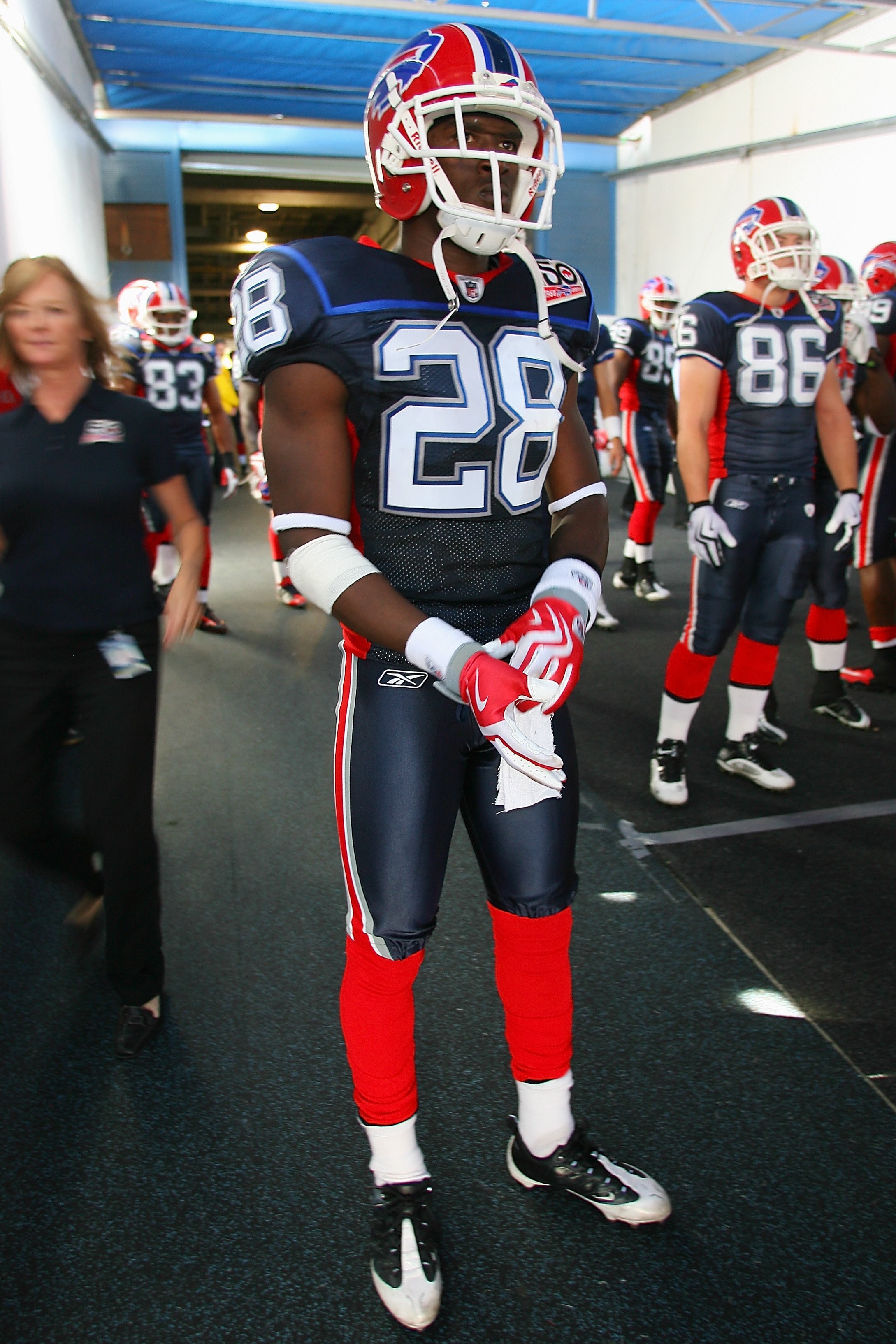 ORCHARD PARK, NY - SEPTEMBER 20:  Cornerback Leodis McKelvin #28 of the Buffalo Bills gets ready to take the field prior to the game against the Tampa Bay Buccaneers at Ralph Wilson Stadium on September 20, 2009 in Orchard Park, New York.  The Bills won 3