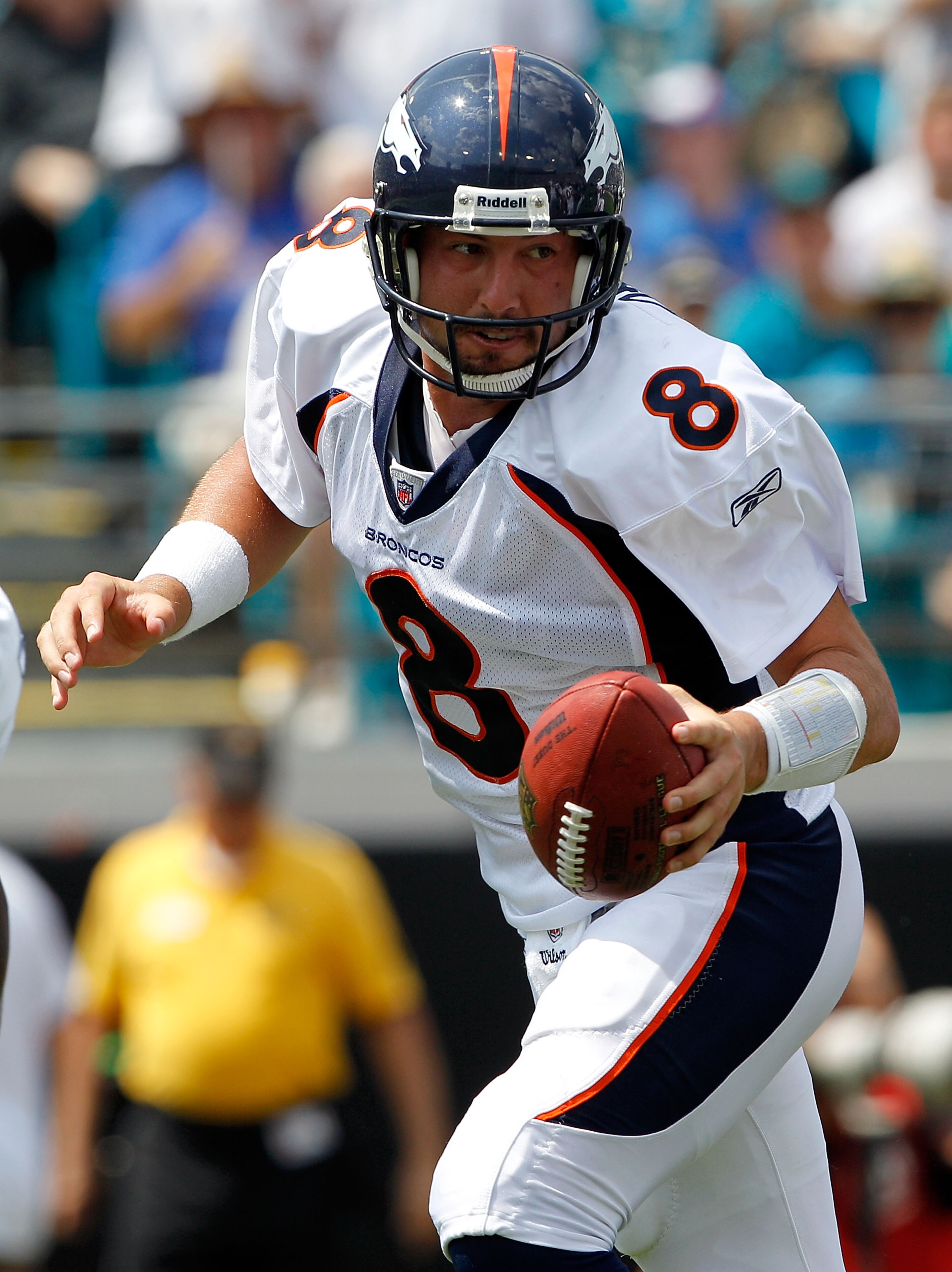 JACKSONVILLE, FL - SEPTEMBER 12:  Quarterback Kyle Orton #8 of the Denver Broncos scrambles for yardage during the NFL season opener game against the Jacksonville Jaguars at EverBank Field on September 12, 2010 in Jacksonville, Florida.  (Photo by Sam Gre