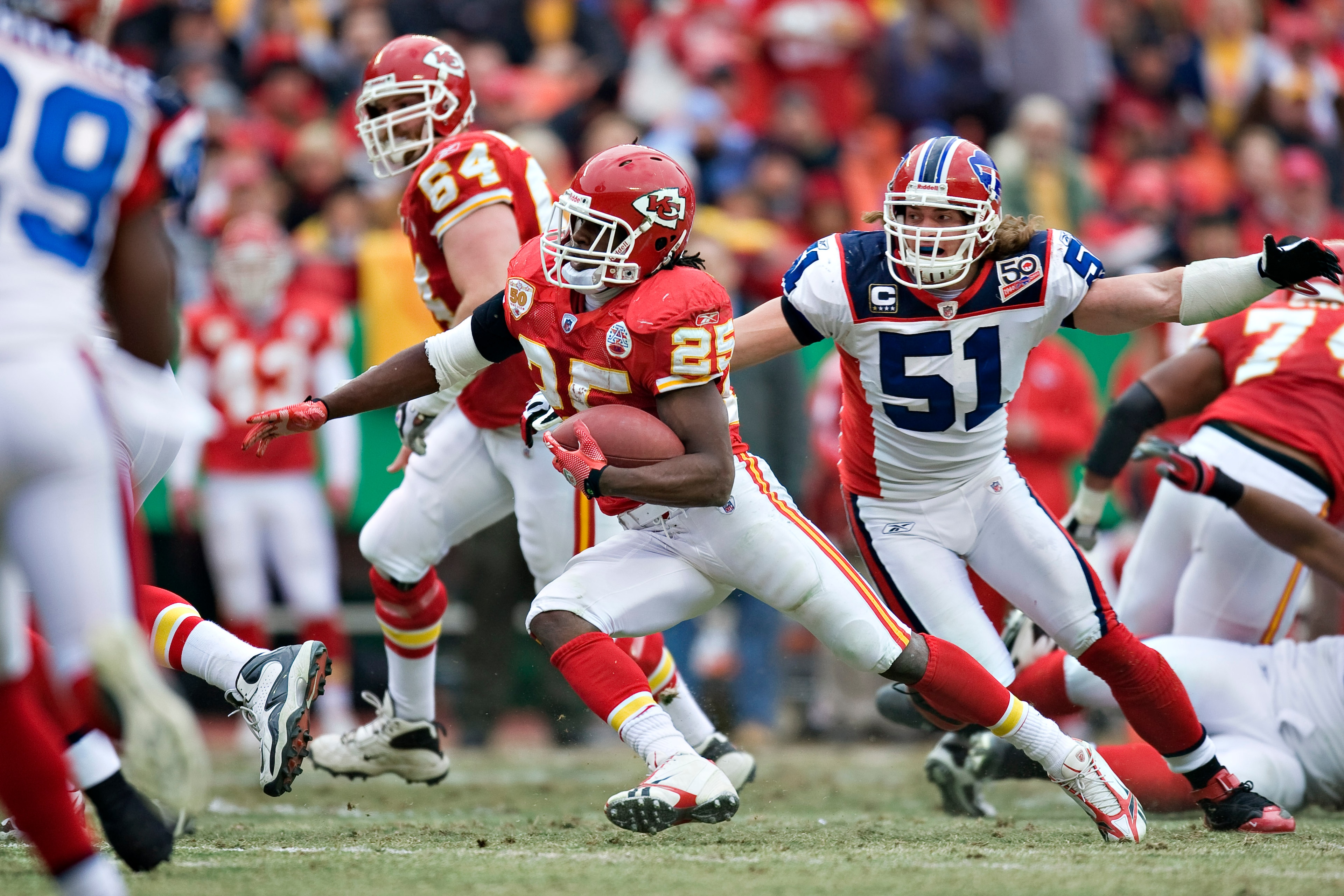 KANSAS CITY, MO - DECEMBER 13: Running back Jamaal Charles #25 of the Kansas City Chiefs runs the ball during a NFL game action against the Buffalo Bills at Arrowhead Stadium on December 13, 2009 Kansas City, Missouri. The Bills defeated the Chiefs 16-1 KANSAS CITY, MO - DECEMBER 13: Running back Jamaal Charles #25 of the Kansas City Chiefs runs the ball during a NFL game action against the Buffalo Bills at Arrowhead Stadium on December 13, 2009 Kansas City, Missouri. The Bills defeated the Chiefs 16-1