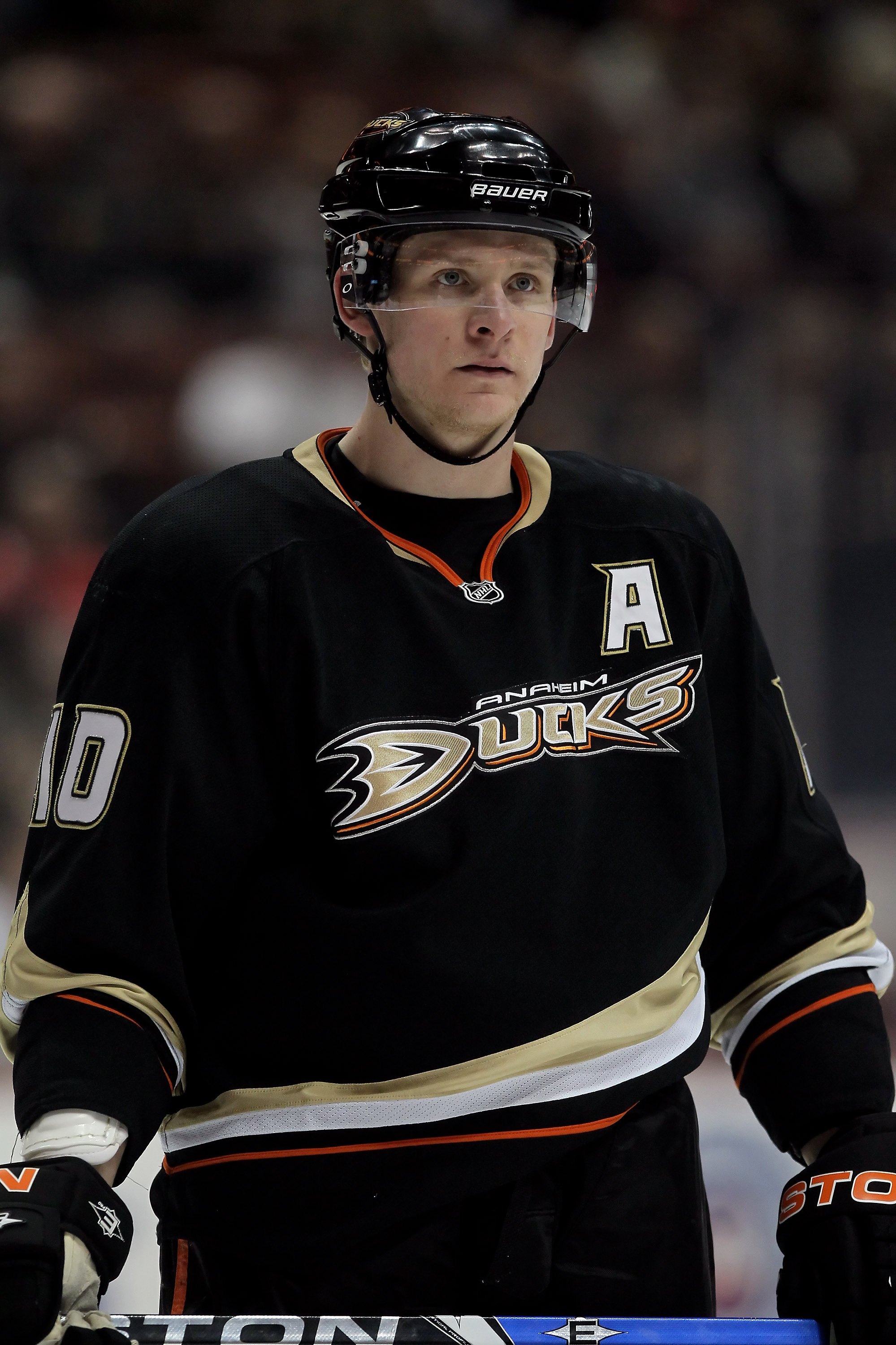 ANAHEIM, CA - FEBRUARY 10:  Corey Perry #10 of the Anaheim Ducks looks on against the Edmonton Oilers at the Honda Center on February 10, 2010 in Anaheim, California.  (Photo by Jeff Gross/Getty Images)