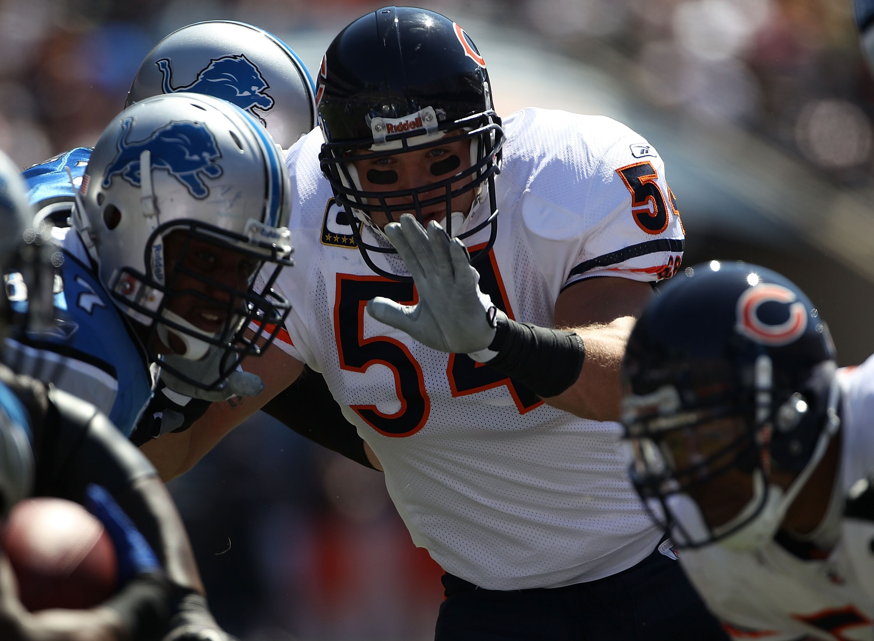 CHICAGO - SEPTEMBER 12: Brian Urlacher #54 of the Chicago Bears follows the play against the Detroit Lions during the NFL season opening game at Soldier Field on September 12, 2010 in Chicago, Illinois. The Bears defeated the Lions 19-14. (Photo by Jonath