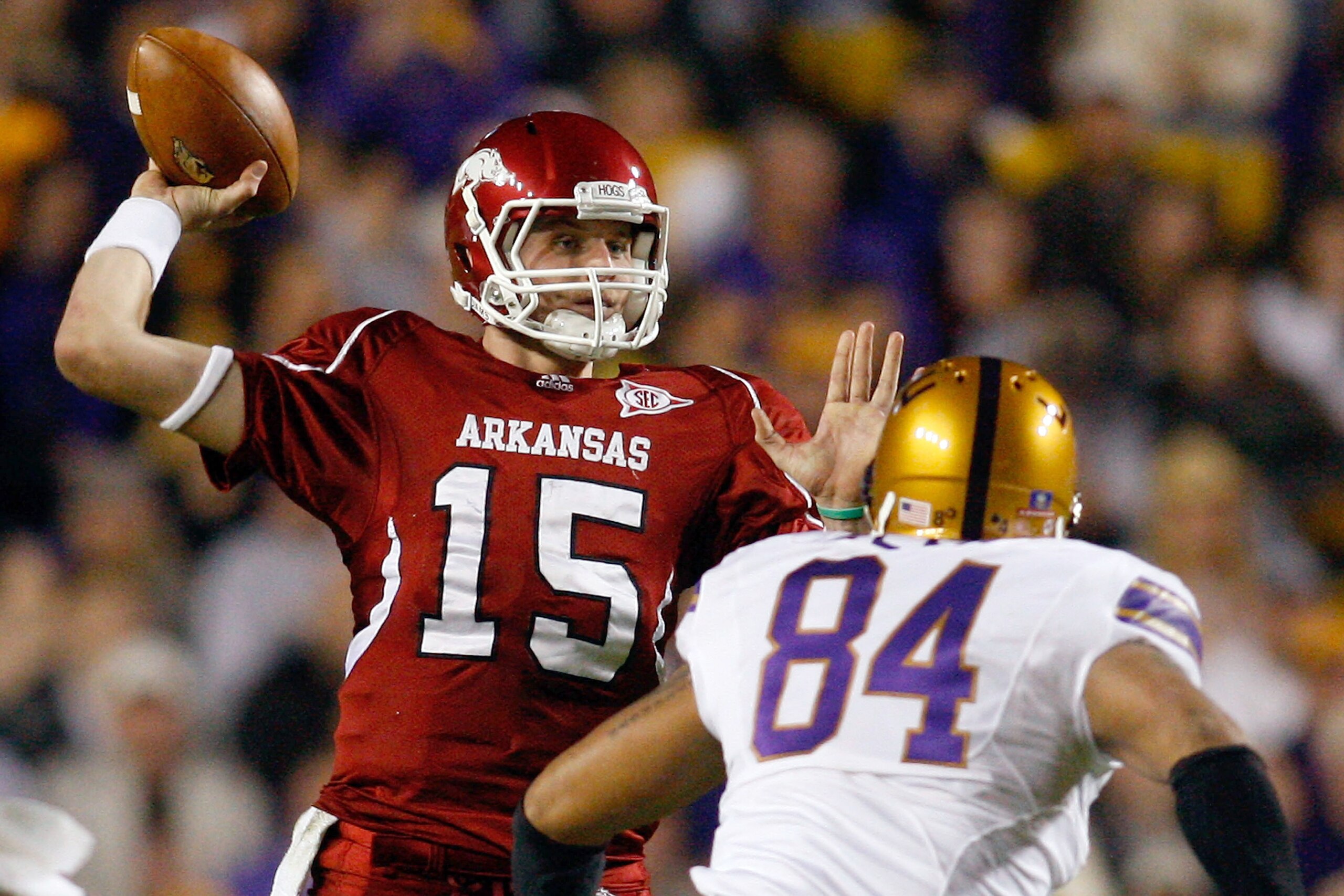 BATON ROUGE, LA - NOVEMBER 28:  Quarterback Ryan Mallett #15 of the Arkansa Razorbacks throws a pass over Rahim Alem #84 of the Louisiana State University Tigers at Tiger Stadium on November 28, 2009 in Baton Rouge, Louisiana.  (Photo by Chris Graythen/Ge