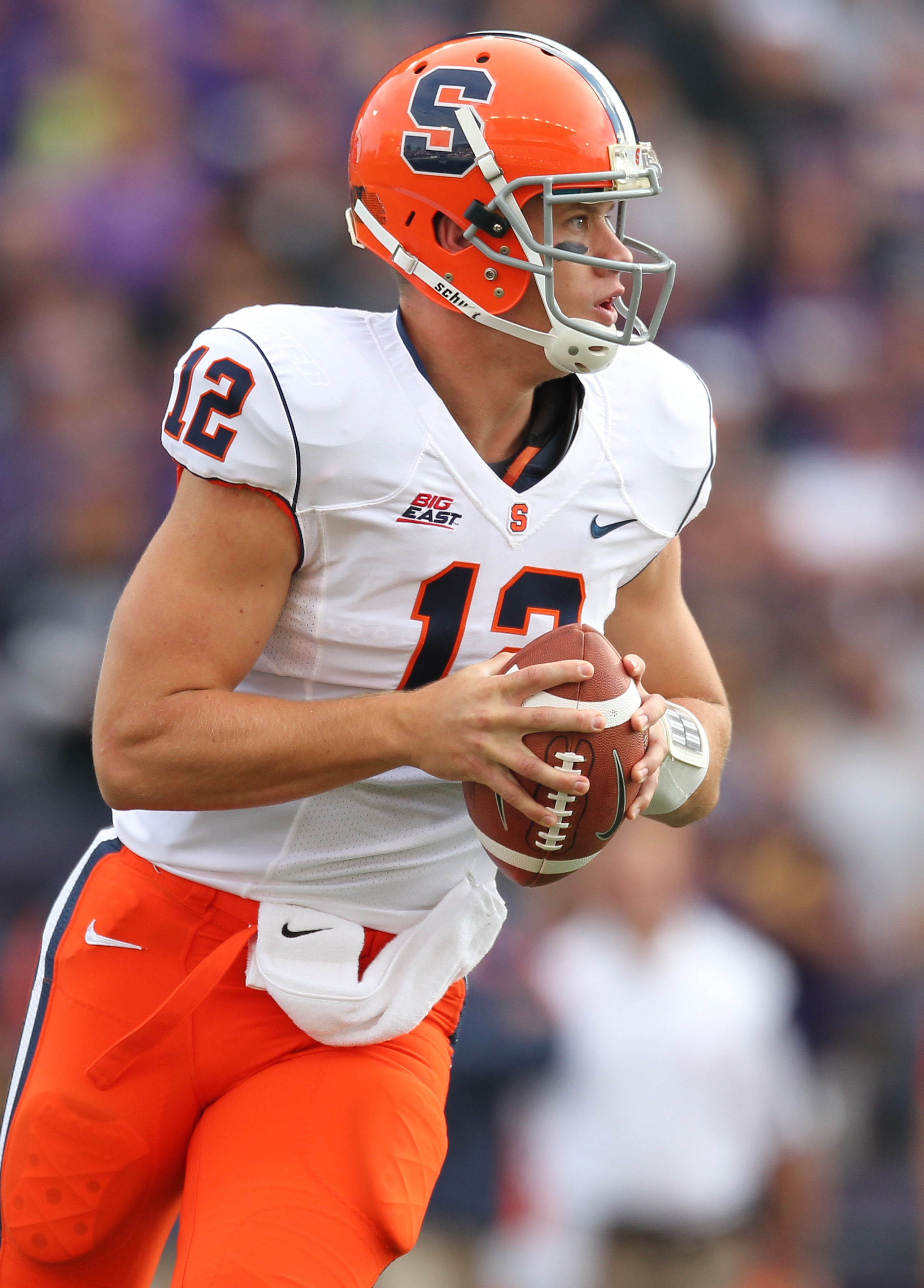 SEATTLE - SEPTEMBER 11: Quarterback Ryan Nassib #12 of the Syracuse Orange looks to pass against the Washington Huskies on September 11, 2010 at Husky Stadium in Seattle, Washington. (Photo by Otto Greule Jr/Getty Images) SEATTLE - SEPTEMBER 11: Quarterback Ryan Nassib #12 of the Syracuse Orange looks to pass against the Washington Huskies on September 11, 2010 at Husky Stadium in Seattle, Washington. (Photo by Otto Greule Jr/Getty Images)