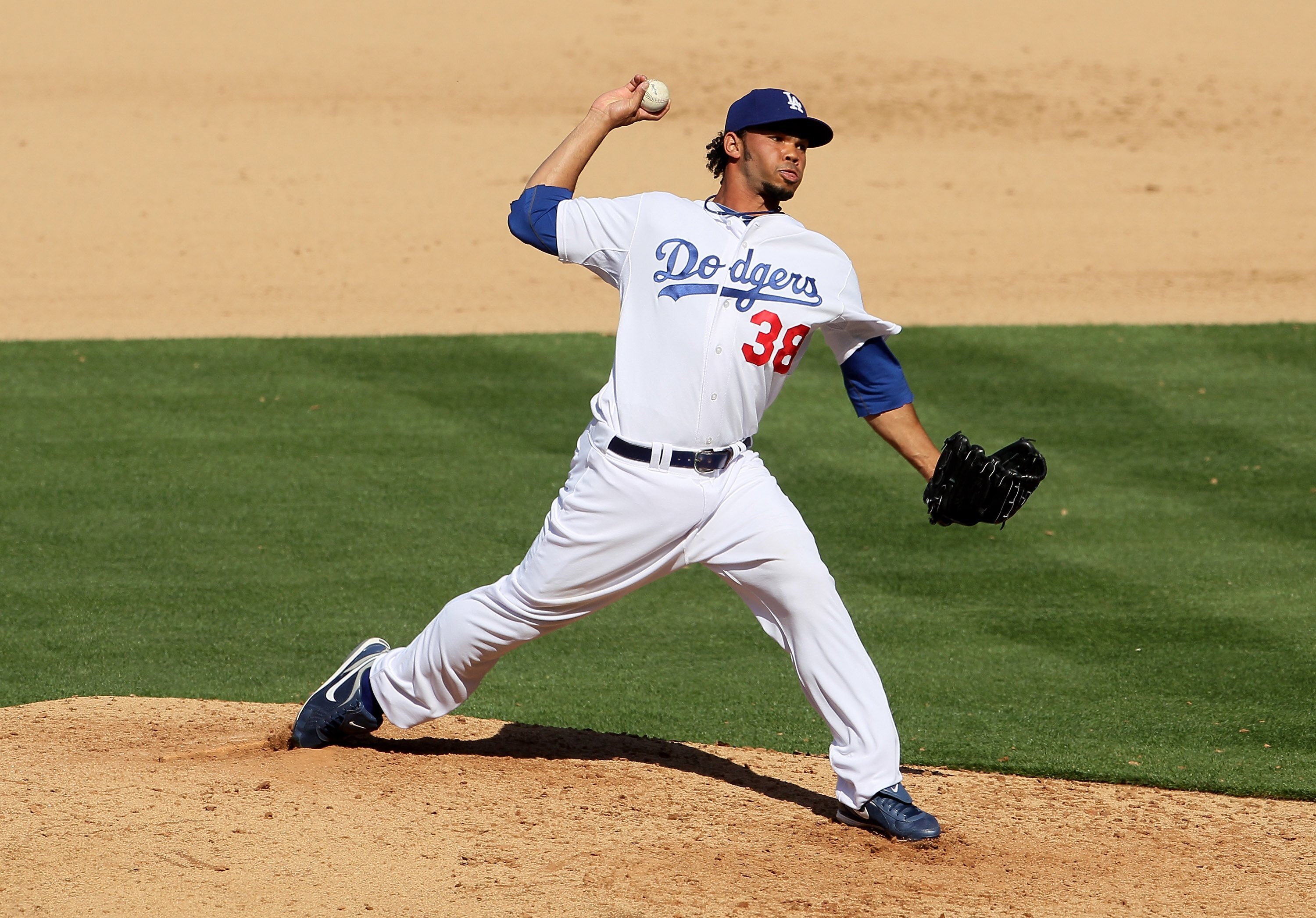 LOS ANGELES, CA - APRIL 13:  Ramon Troncoso #38 of the Los Angeles Dodgers pitches against the Arizona Diamondbacks at Dodger Stadium on April 13, 2010 in Los Angeles, California.  (Photo by Jeff Gross/Getty Images)