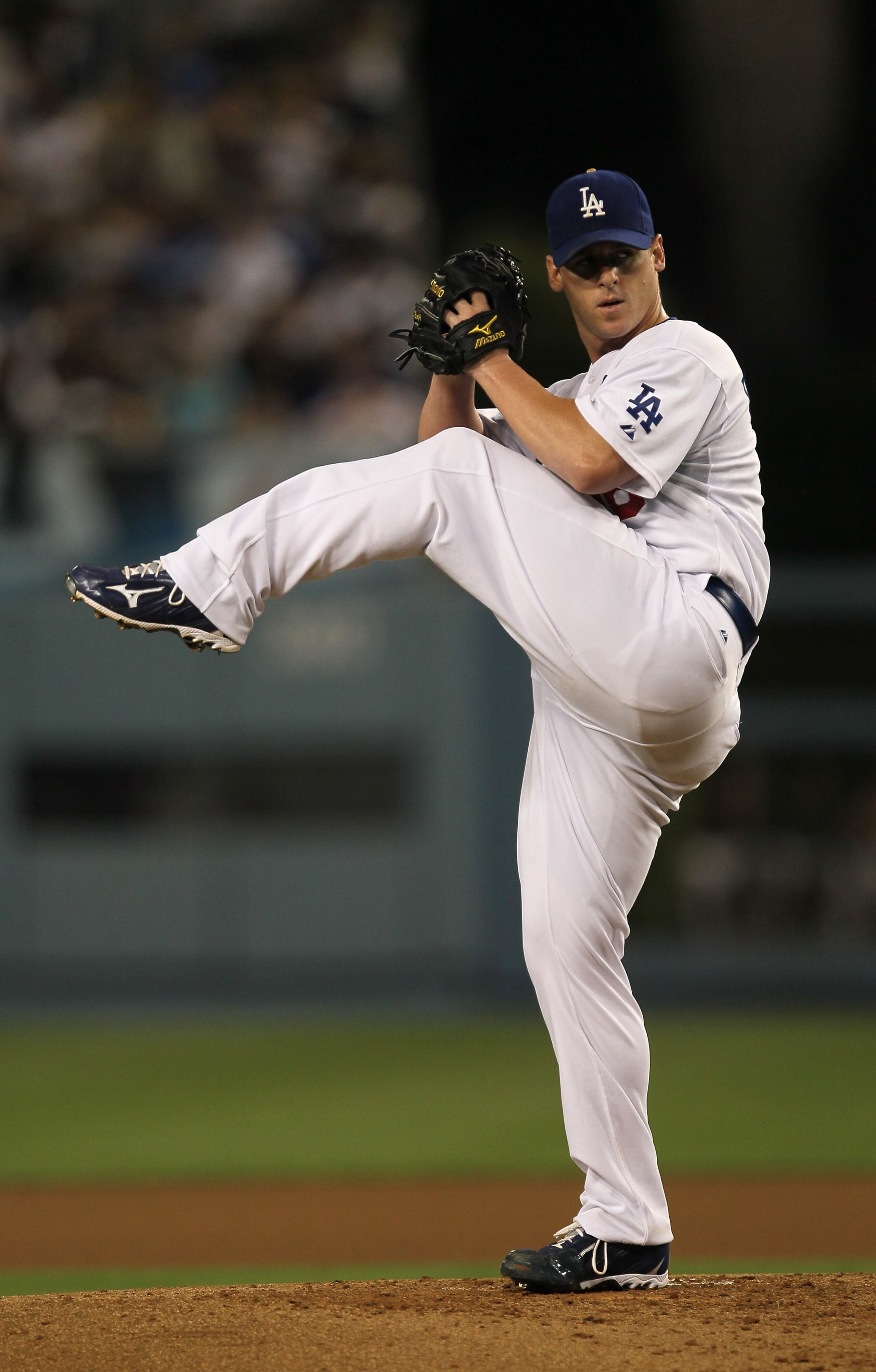 LOS ANGELES, CA - SEPTEMBER 03: Chad Billingsley #58 of the Los Angeles Dodgers throws a pitch against the San Francisco Giants on September 3, 2010 at Dodger Stadium in Los Angeles, California. (Photo by Stephen Dunn/Getty Images) LOS ANGELES, CA - SEPTEMBER 03: Chad Billingsley #58 of the Los Angeles Dodgers throws a pitch against the San Francisco Giants on September 3, 2010 at Dodger Stadium in Los Angeles, California. (Photo by Stephen Dunn/Getty Images)