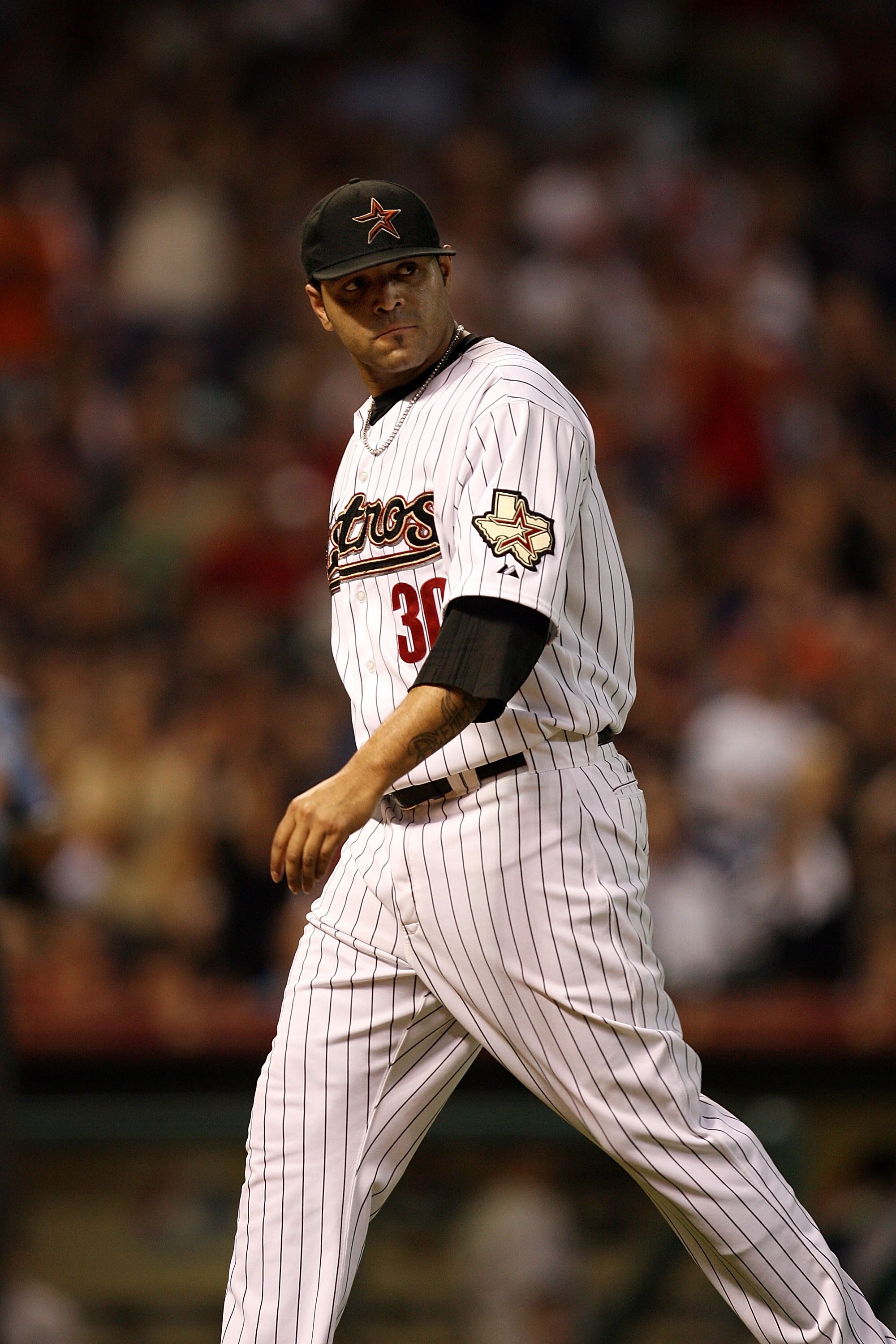 HOUSTON - JUNE 13:  Pitcher Shawn Chacon #30 of the Houston Astros during Interleague MLB action against the New York Yankees on June 13, 2008 at Minute Maid Park in Houston, Texas.  (Photo by Ronald Martinez/Getty Images)