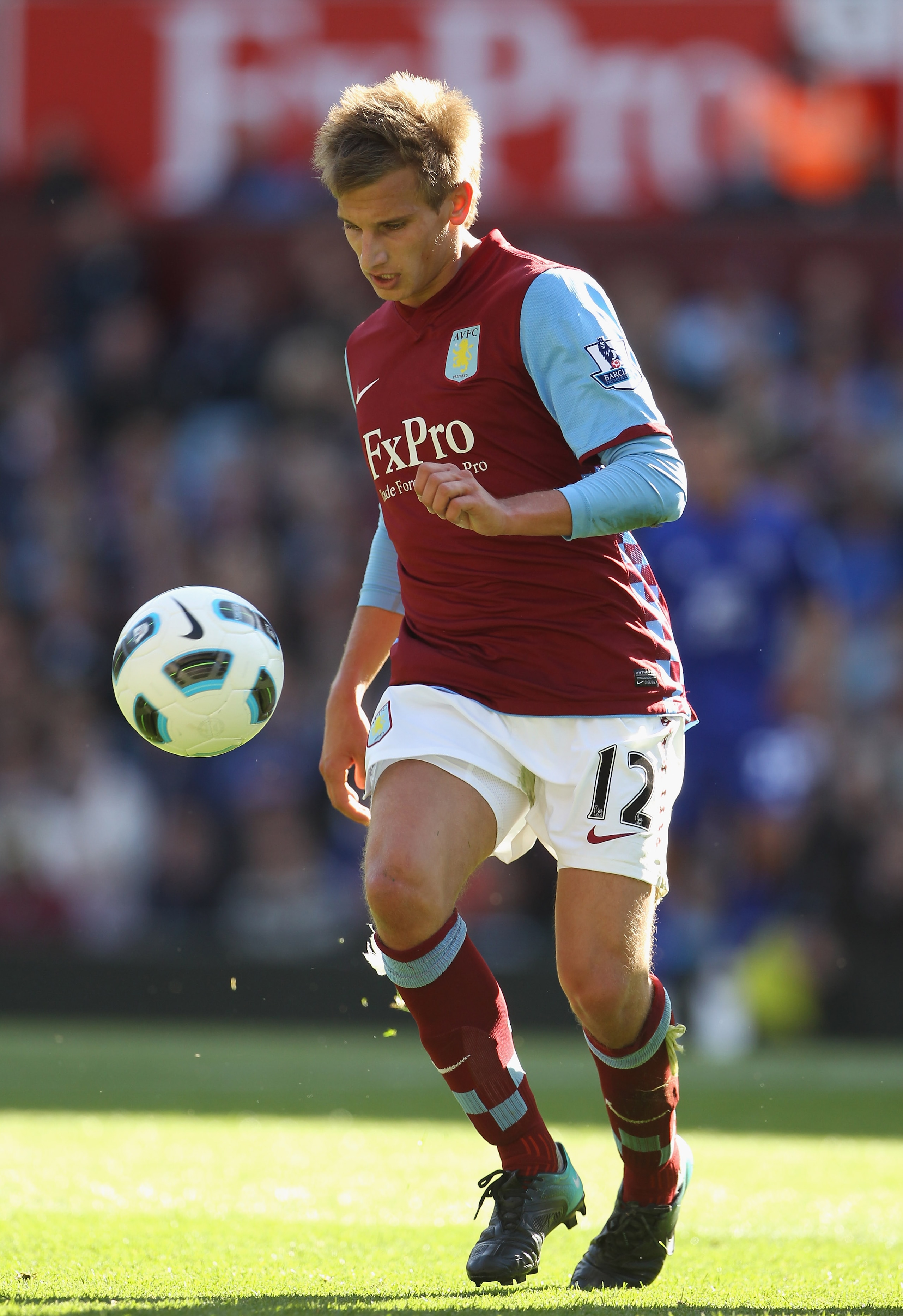 BIRMINGHAM, ENGLAND - AUGUST 29:  Marc Albrighton of Aston Villa during the Barclays Premier League match between Aston Villa and Everton at Villa Park on August 29, 2010 in Birmingham, England.  (Photo by Phil Cole/Getty Images)