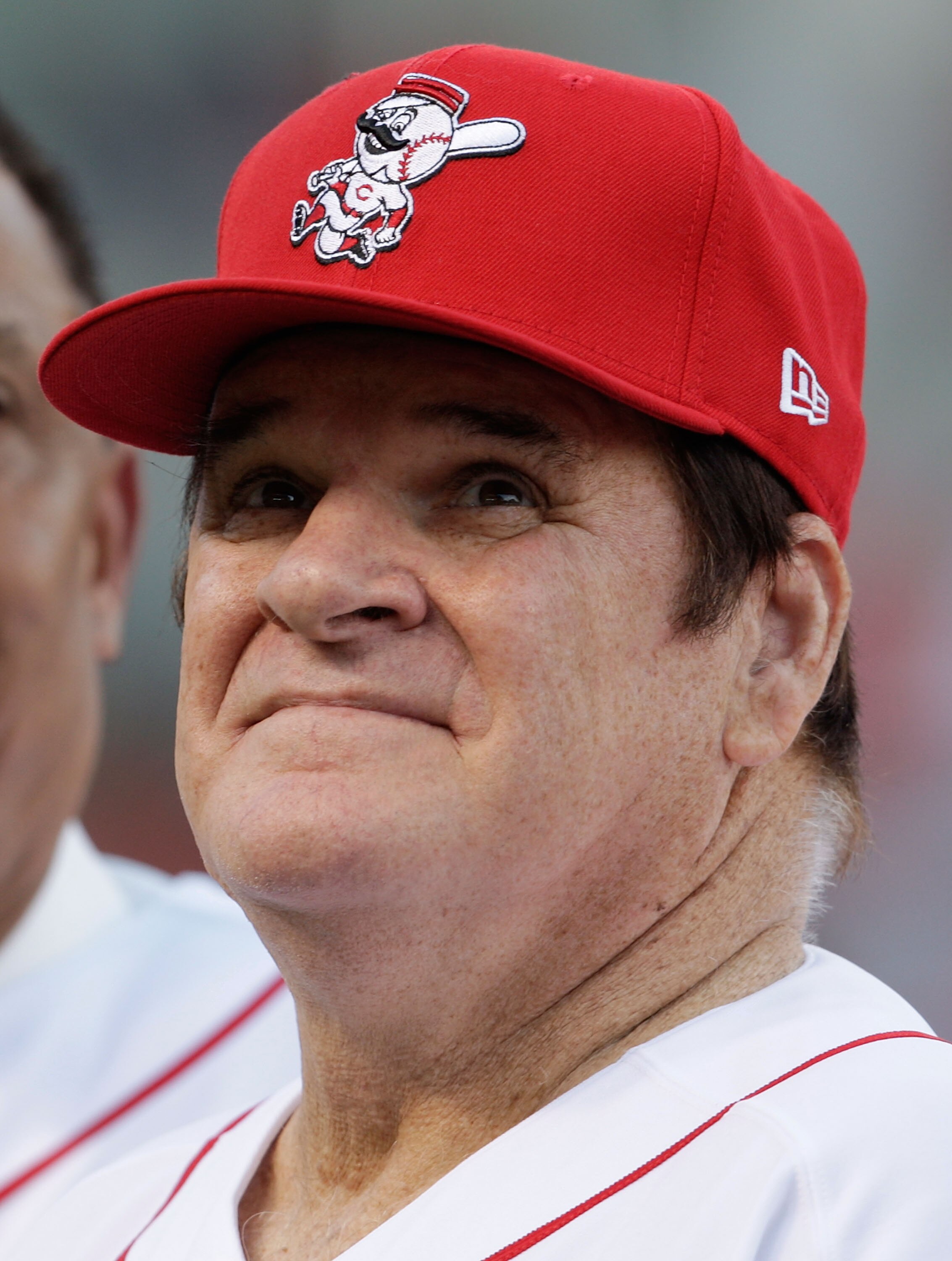 CINCINNATI - SEPTEMBER 11: Pete Rose takes part in the ceremony celebrating the 25th anniversary of his breaking the career hit record of 4,192 on September 11, 2010 at Great American Ball Park in Cincinnati, Ohio. Rose was honored before the start of th CINCINNATI - SEPTEMBER 11: Pete Rose takes part in the ceremony celebrating the 25th anniversary of his breaking the career hit record of 4,192 on September 11, 2010 at Great American Ball Park in Cincinnati, Ohio. Rose was honored before the start of th