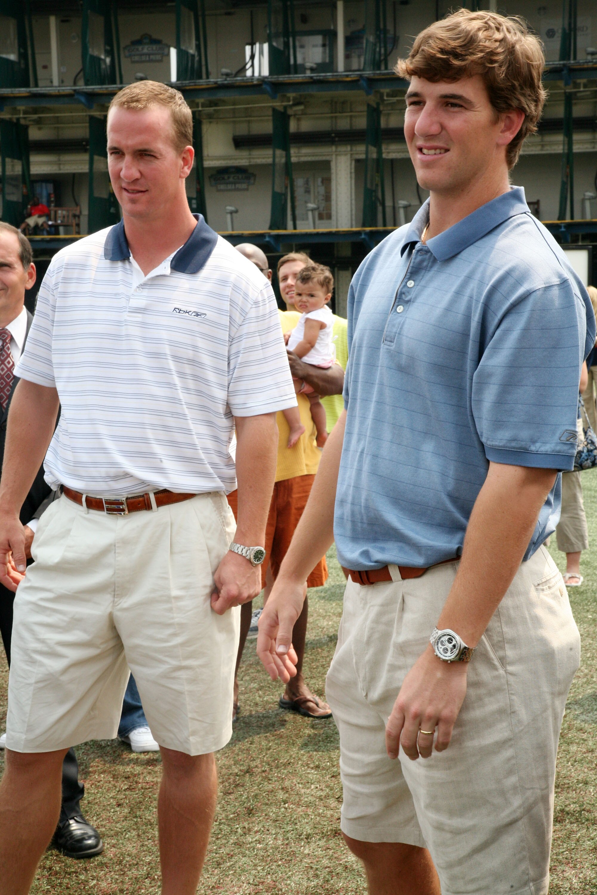 NEW YORK - JUNE 14:  (L-R) Indianapolis Colts quarterback Peyton Manning and New York Giants quarterback Eli Manning attends the NERF Father's Day Football Throwdown on June 14, 2008 at Chelsea Piers in New York City.  (Photo by Astrid Stawiarz/Getty Imag
