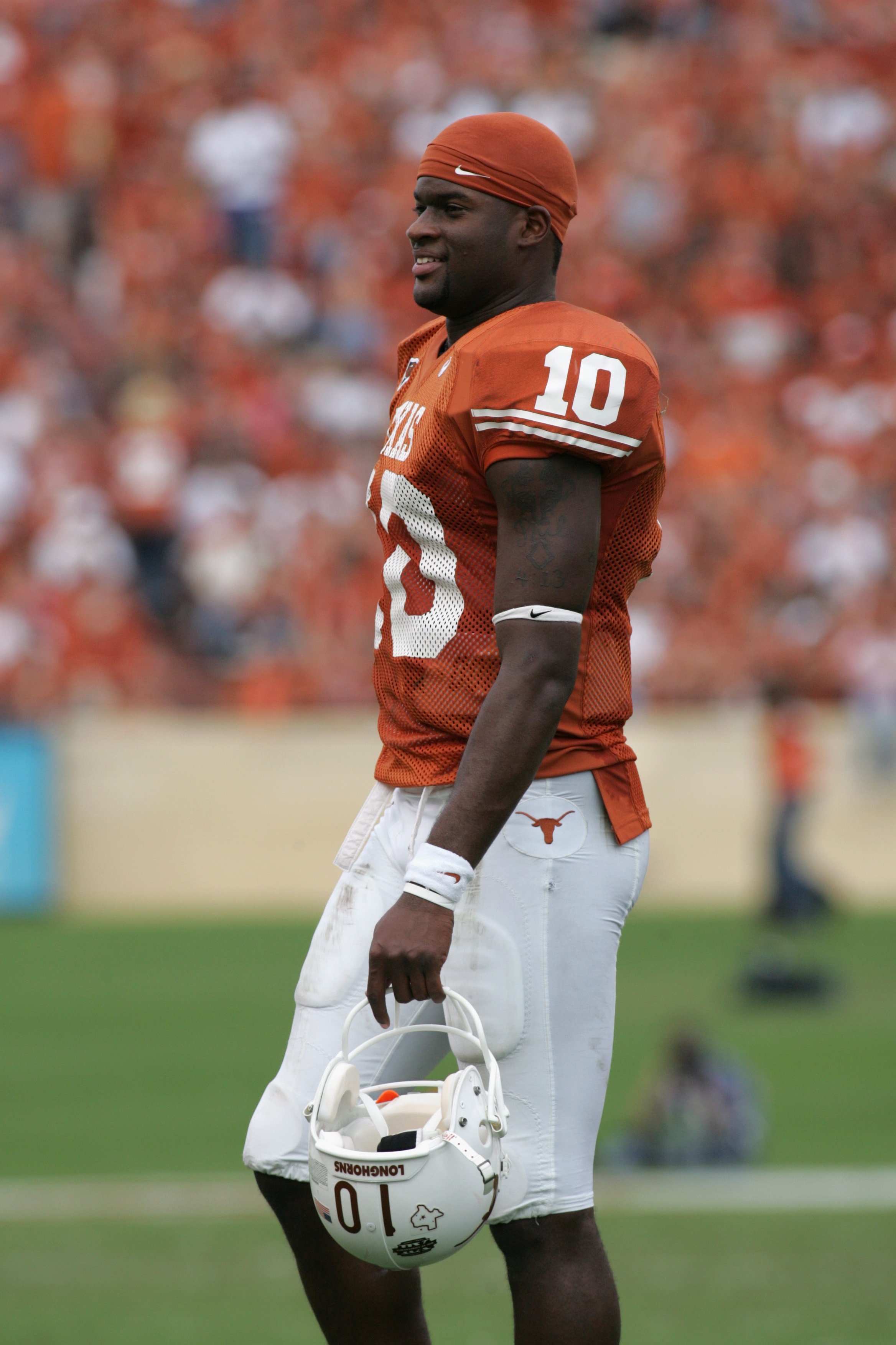 AUSTIN, TX - NOVEMBER 12:  Quarterback Vince Young #10 of the University of Texas Longhorns watches the game against the University of Kansas Jayhawks on November 12, 2005 at Texas Memorial Stadium in Austin, Texas.  The Longhorns defeated the Jayhawks 66