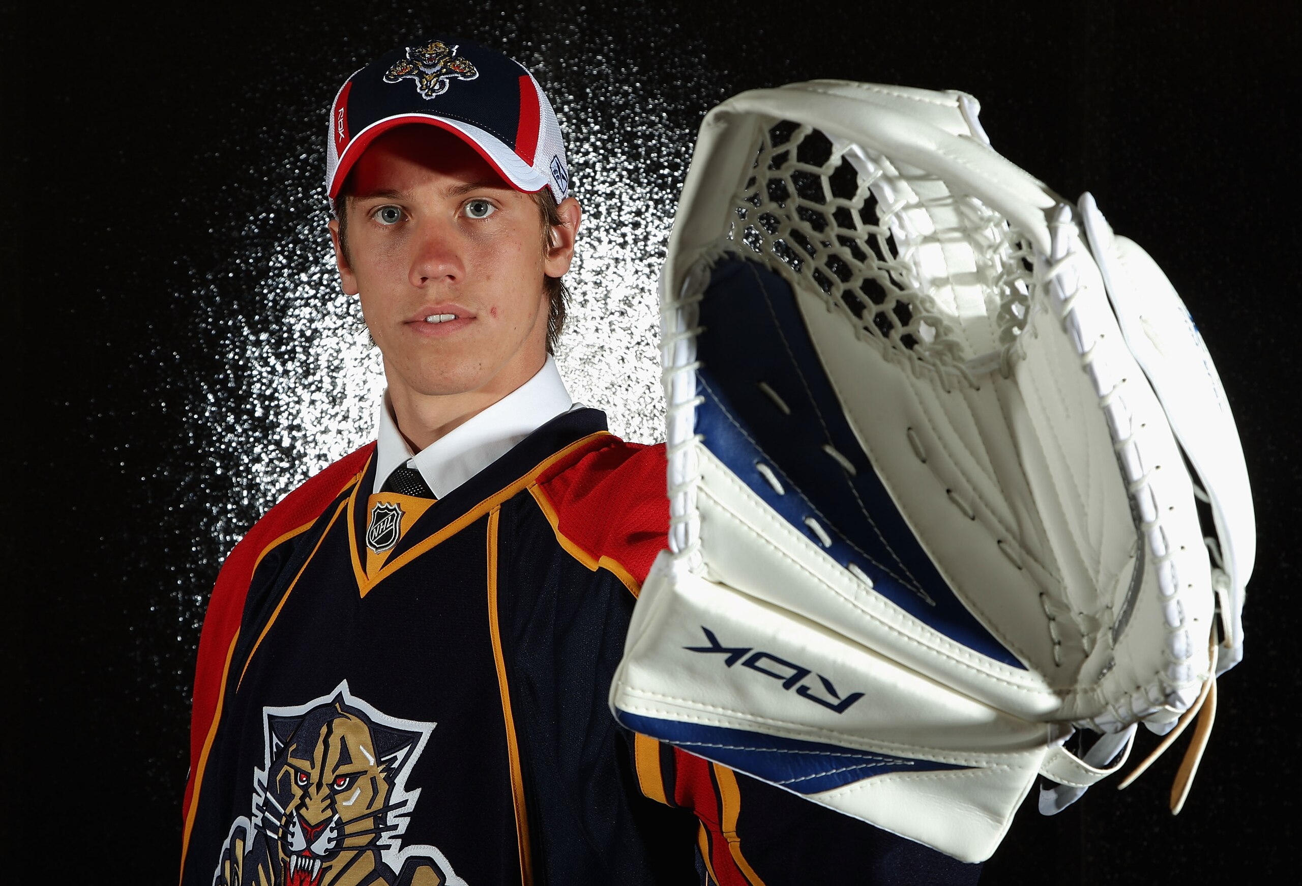 OTTAWA, ON - JUNE 21:  31st overall pick, Jacob Markstrom  of the Florida Panthers poses for a portrait at the 2008 NHL Entry Draft at Scotiabank Place on June 21, 2008 in Ottawa, Ontario, Canada.  (Photo by Andre Ringuette/Getty Images)