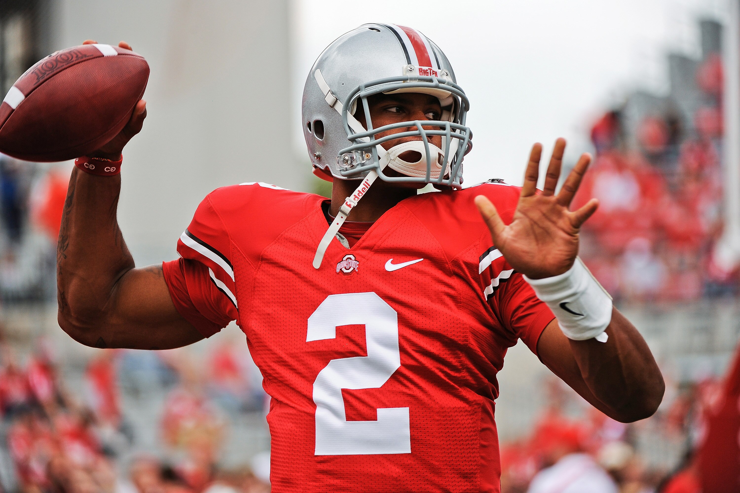 COLUMBUS, OH - SEPTEMBER 11:  Quarterback Terrelle Pryor #2 of the Ohio State Buckeyes warms up before a game against the Miami Hurricanes at Ohio Stadium on September 11, 2010 in Columbus, Ohio.  (Photo by Jamie Sabau/Getty Images)