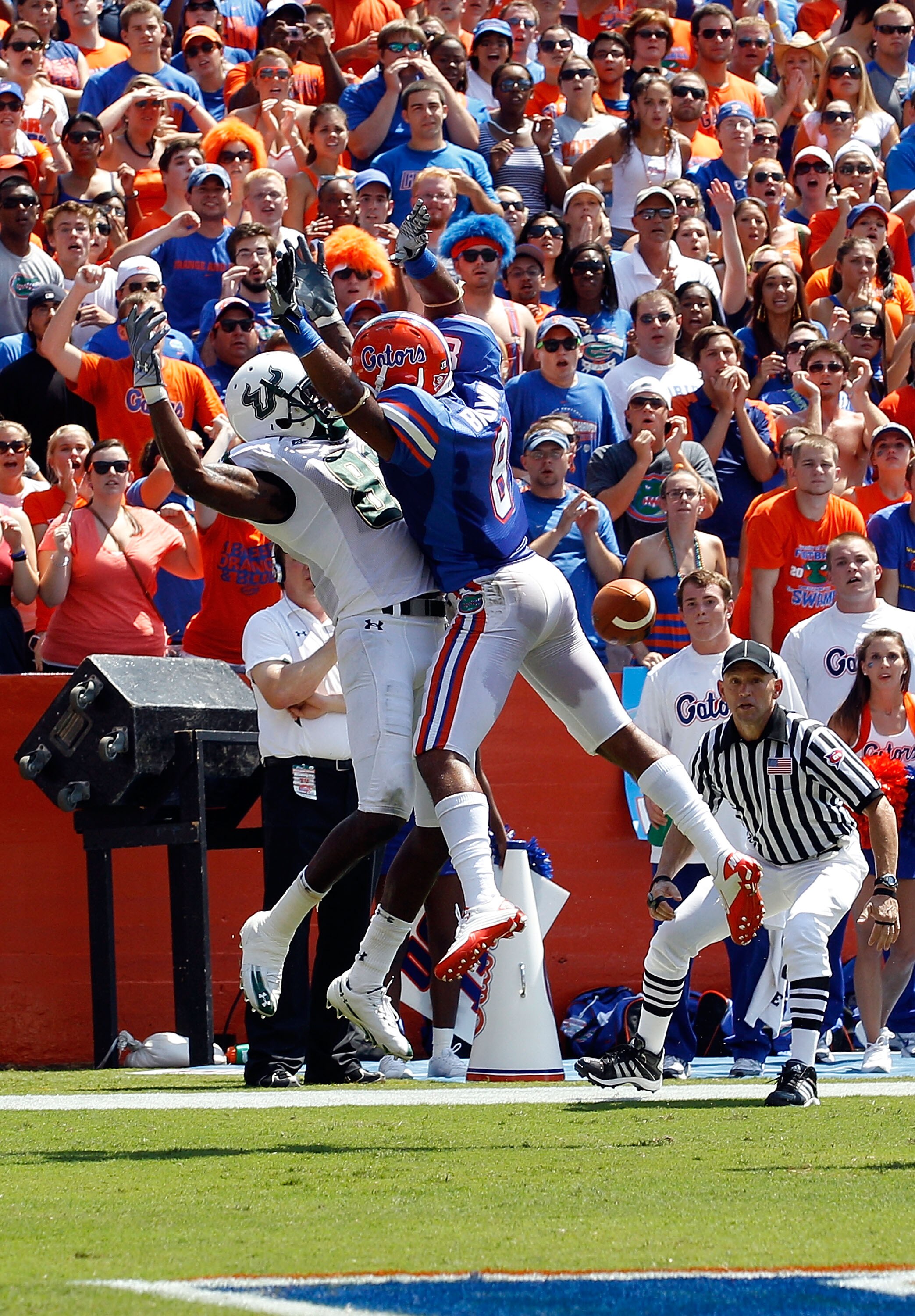 GAINESVILLE, FL - SEPTEMBER 11: Jeremy Brown #8 of the Florida Gators blocks a pass to Dontavia Bogan #81 of the South Florida Bulls during a game at Ben Hill Griffin Stadium on September 11, 2010 in Gainesville, Florida. (Photo by Sam Greenwood/Getty I GAINESVILLE, FL - SEPTEMBER 11: Jeremy Brown #8 of the Florida Gators blocks a pass to Dontavia Bogan #81 of the South Florida Bulls during a game at Ben Hill Griffin Stadium on September 11, 2010 in Gainesville, Florida. (Photo by Sam Greenwood/Getty I