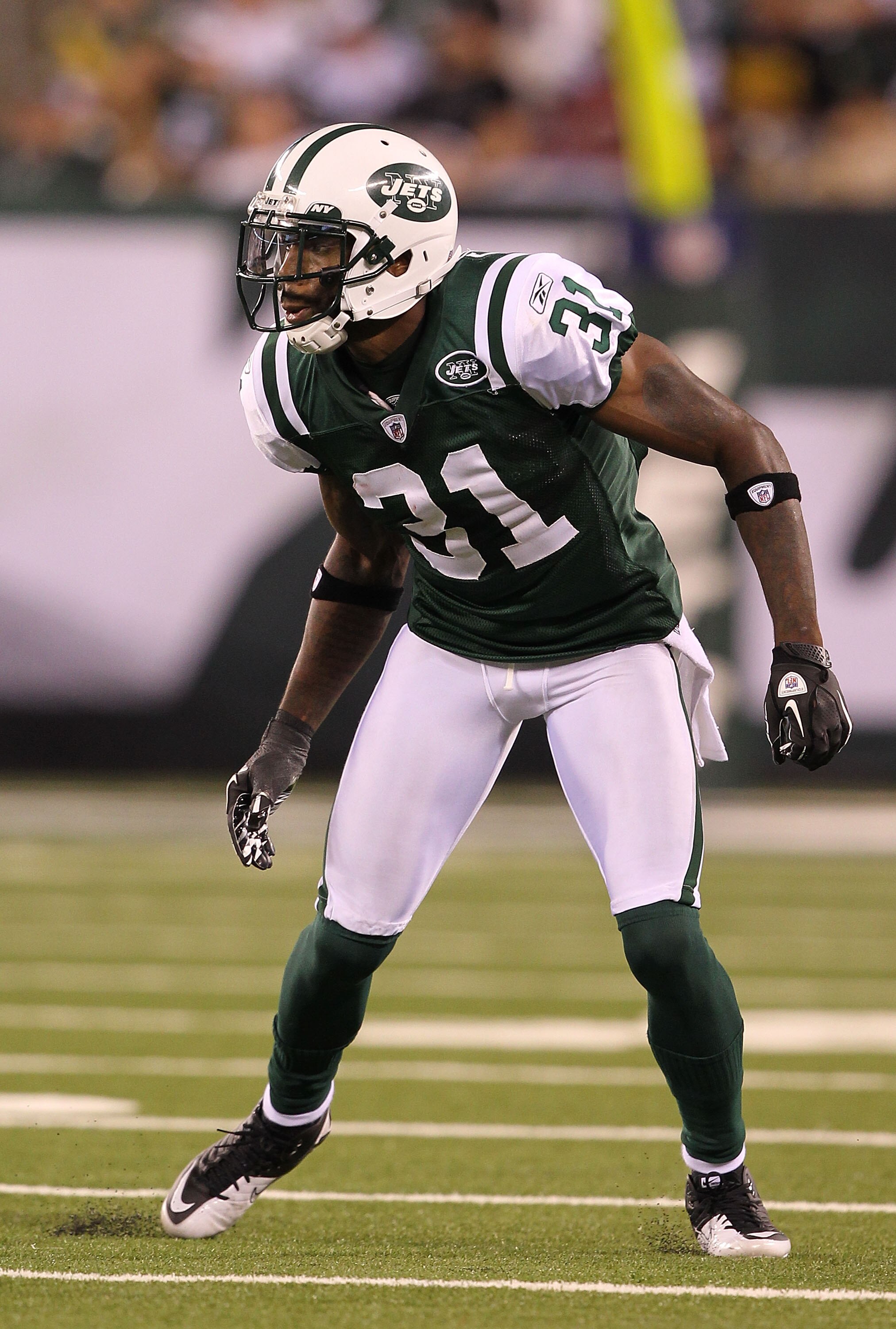 EAST RUTHERFORD, NJ - AUGUST 27:  Antonio Cromartie #31 of the New York Jets in action against the Washington Redskins  during their preseason game on August 27, 2010 at the New Meadowlands Stadium  in East Rutherford, New Jersey.  (Photo by Al Bello/Gett