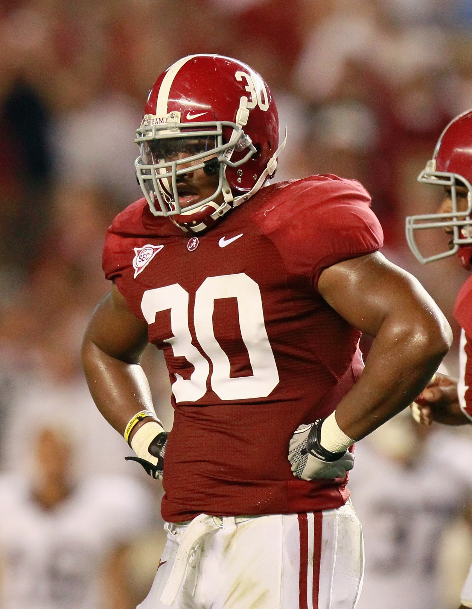TUSCALOOSA, AL - SEPTEMBER 11:  Dont'a Hightower #30 of the Alabama Crimson Tide against the Penn State Nittany Lions at Bryant-Denny Stadium on September 11, 2010 in Tuscaloosa, Alabama.  (Photo by Kevin C. Cox/Getty Images)