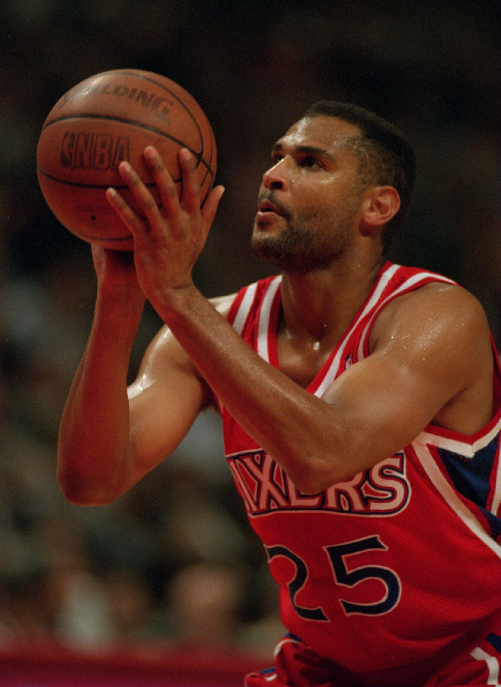 7 Nov 1994:  Guard Jeff Malone of the Philadelphia 76ers takes aim during the Sixers'' game against the Chicago Bulls. Mandatory Credit: Jonathan Daniel/Allsport