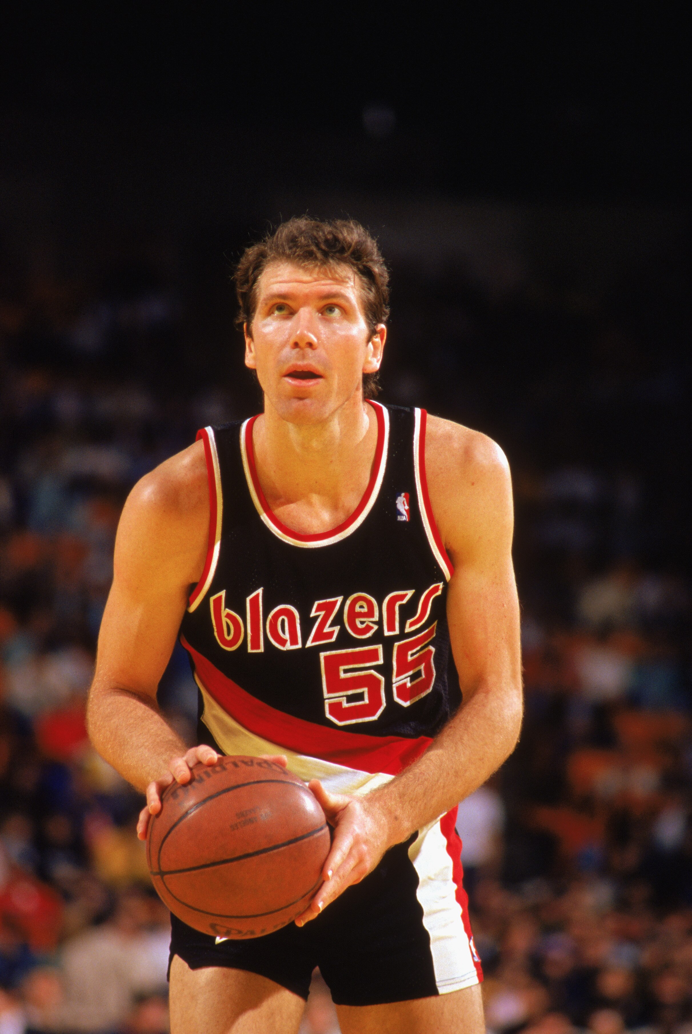 1989:  Kiki Vandeweghe #55 of the Portland Trail Blazers shoots a free throw during the 1988-1989 NBA season game.  (Photo by Tim DeFrisco/Getty Images)