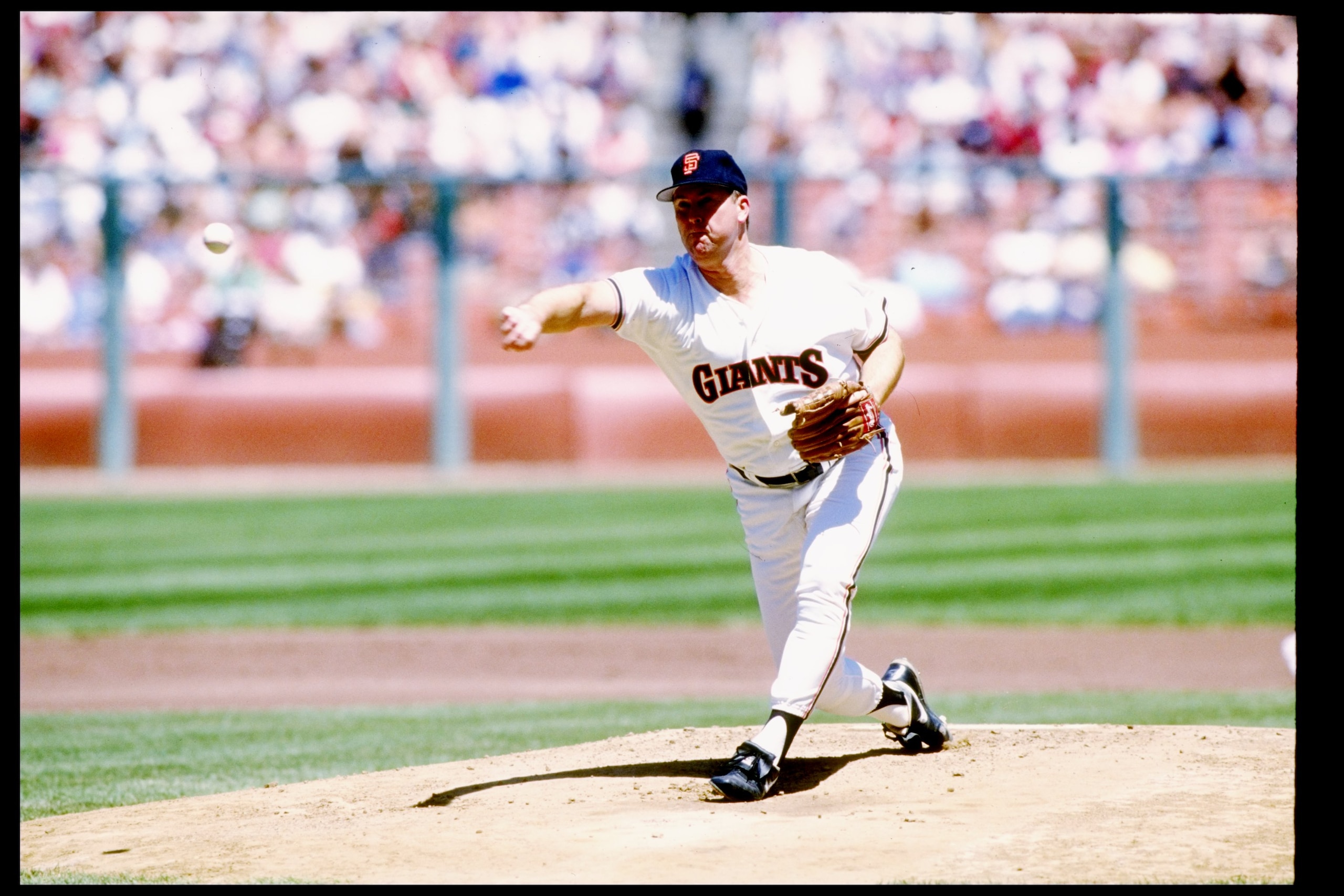 1990:  Pitcher Rick Reuschel of the San Francisco Giants throws a pitch during a game at Candlestick Park in San Francisco, California. Mandatory Credit: Otto Greule  /Allsport