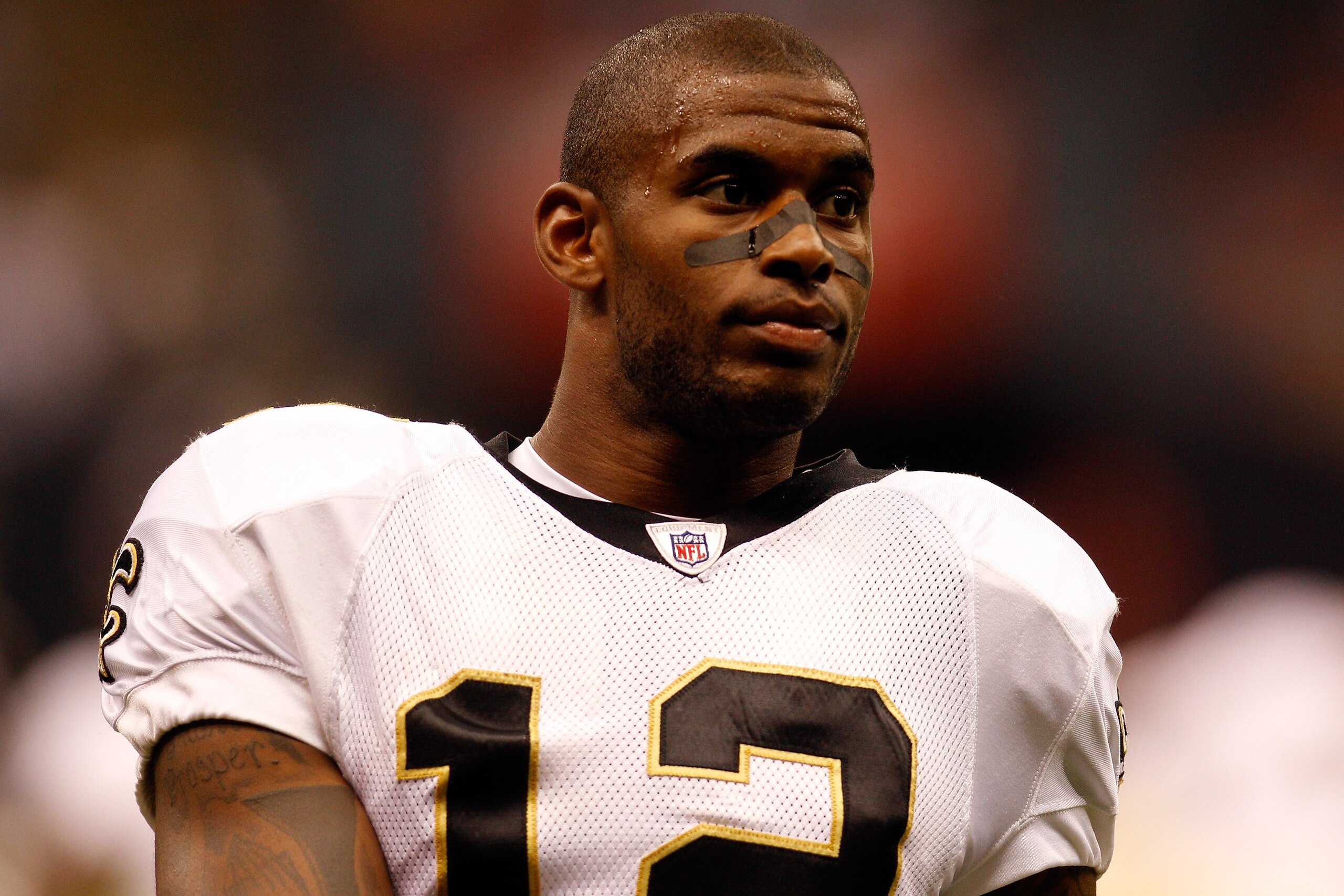 NEW ORLEANS - AUGUST 21:  Marques Colston #12 of the New Orleans Saints warms up during pregame before playing the Houston Texans at the Louisiana Superdome on August 21, 2010 in New Orleans, Louisiana.  (Photo by Chris Graythen/Getty Images)