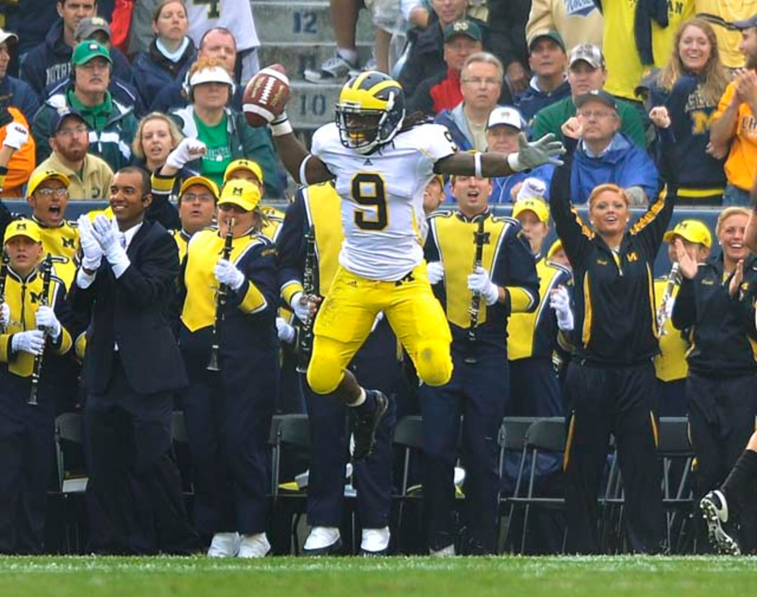 Martavious Odoms Celebrates A Big Gain To The One Yard Line vs ND