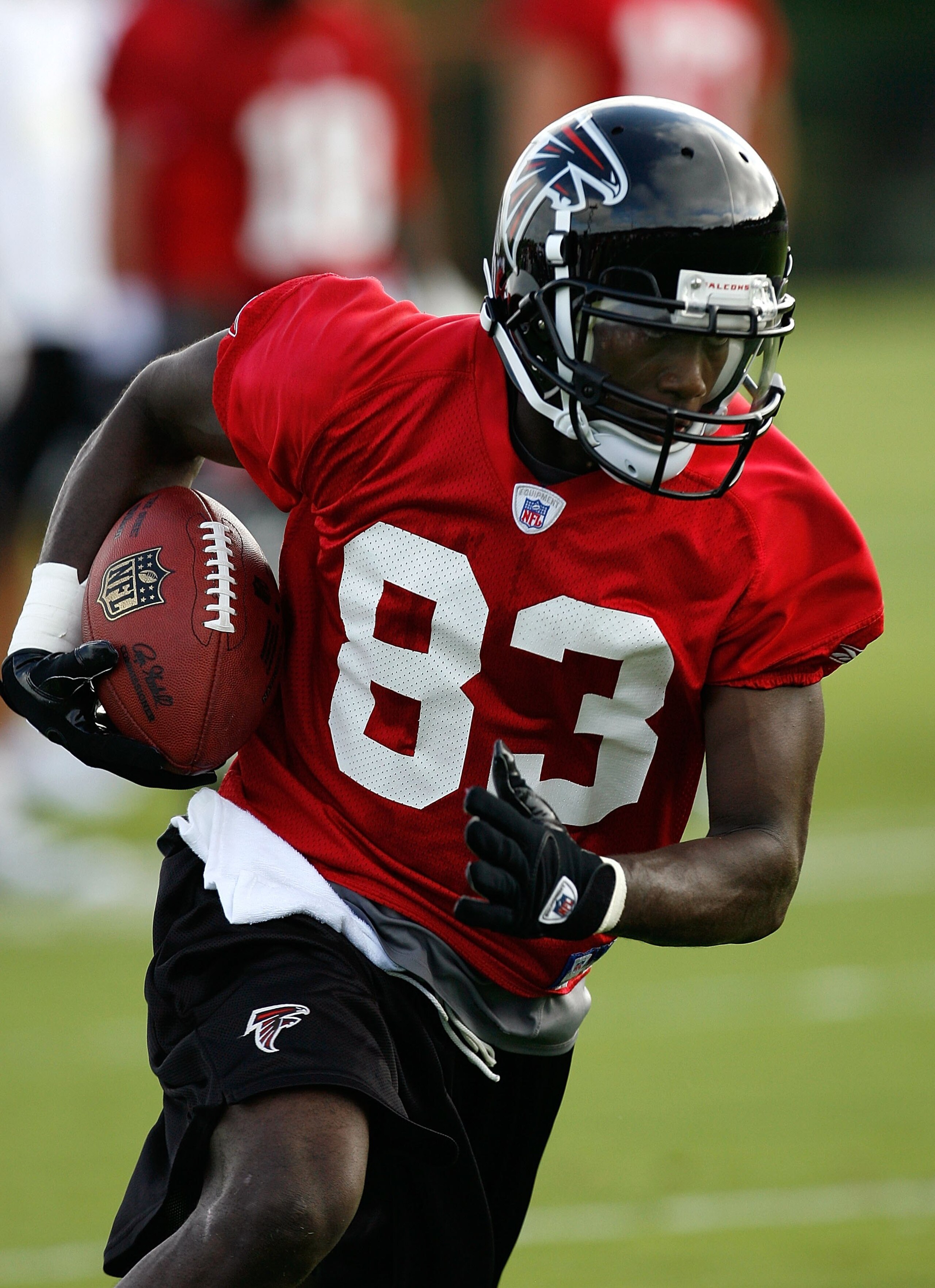 FLOWERY BRANCH, GA - AUGUST 01:  Receiver Harry Douglas #83 of the Atlanta Falcons during opening day of training camp on August 1, 2009 at the Falcons Training Complex in Flowery Branch, Georgia.  (Photo by Kevin C. Cox/Getty Images)