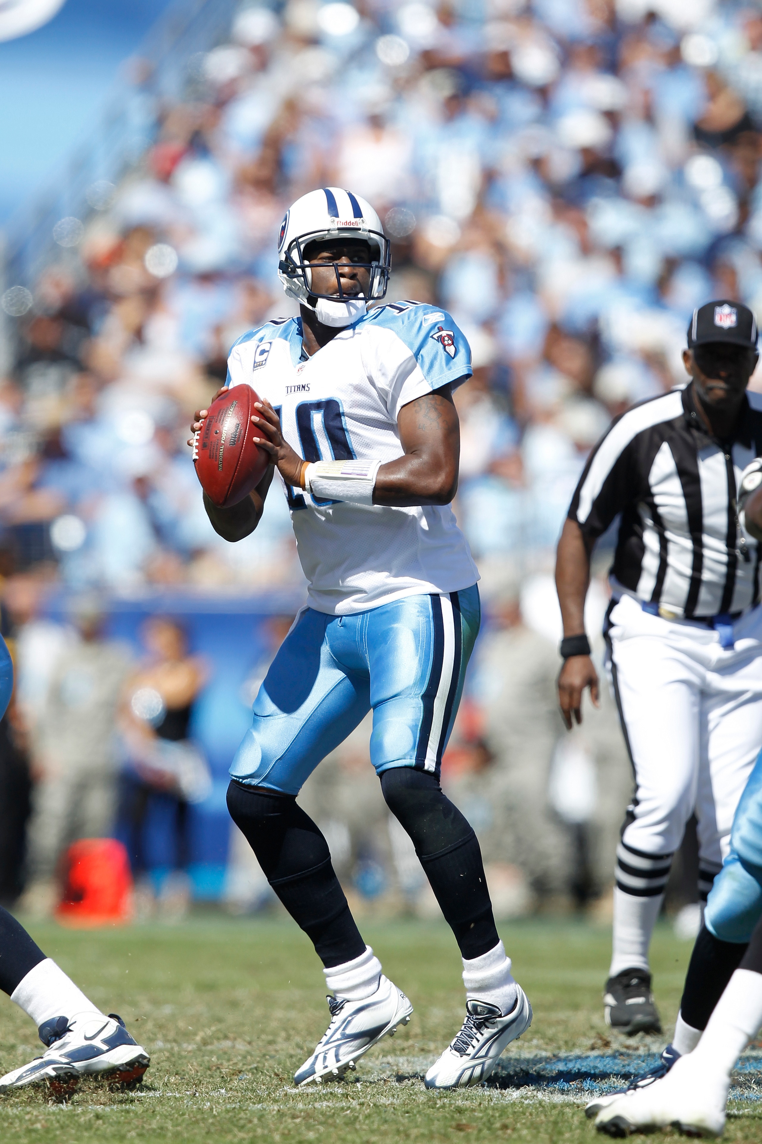 NASHVILLE - SEPTEMBER 12: Vince Young #10 of the Tennessee Titans looks to pass against the Oakland Raiders during the NFL season opener at LP Field on September 12, 2010 in Nashville, Tennessee. The Titans defeated the Raiders 38-13. (Photo by Joe Robbin NASHVILLE - SEPTEMBER 12: Vince Young #10 of the Tennessee Titans looks to pass against the Oakland Raiders during the NFL season opener at LP Field on September 12, 2010 in Nashville, Tennessee. The Titans defeated the Raiders 38-13. (Photo by Joe Robbin