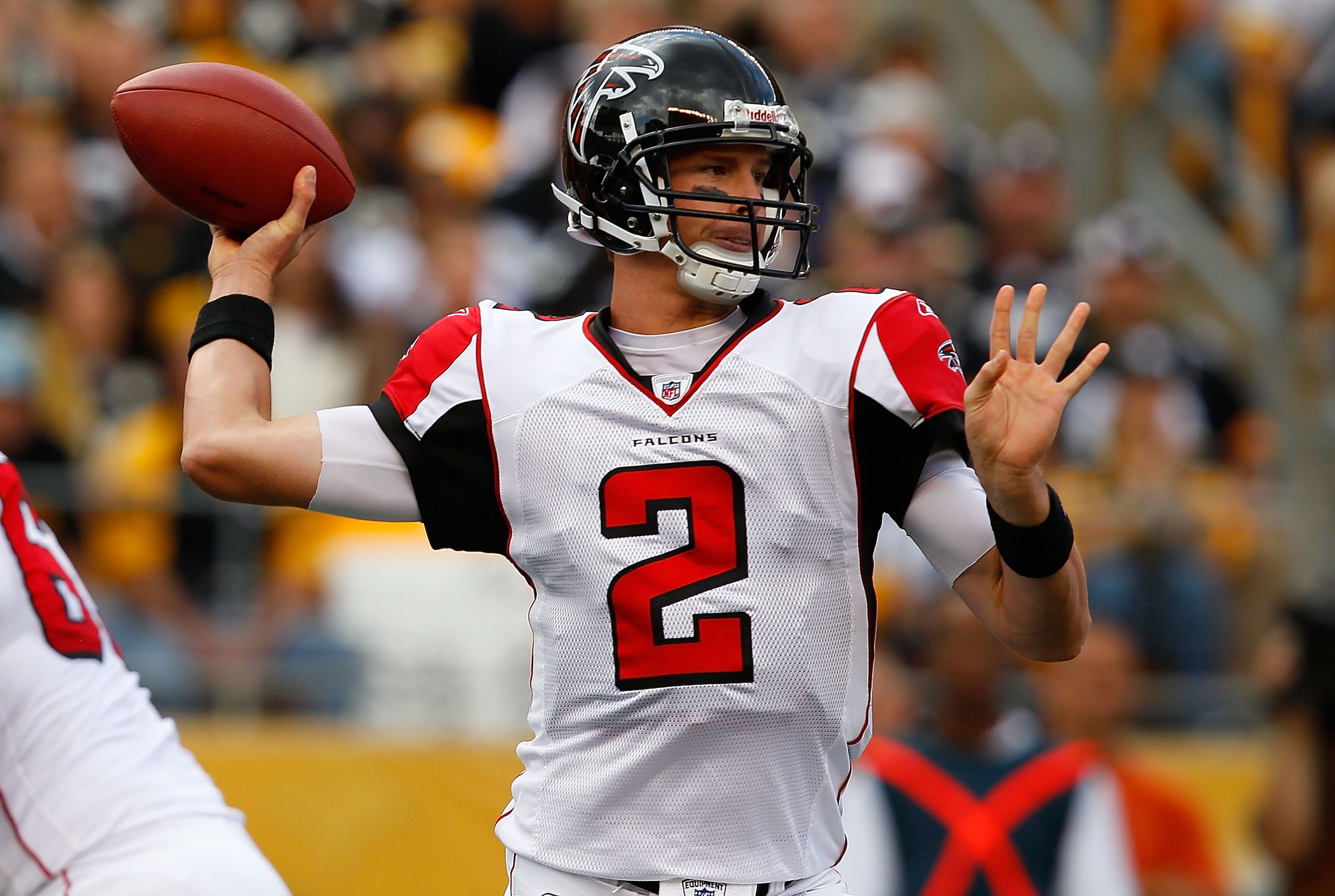 PITTSBURGH - SEPTEMBER 12:  Matt Ryan #2 of the Atlanta Falcons drops back to pass against the Pittsburgh Steelers during the NFL season opener game on September 12, 2010 at Heinz Field in Pittsburgh, Pennsylvania.  (Photo by Jared Wickerham/Getty Images)