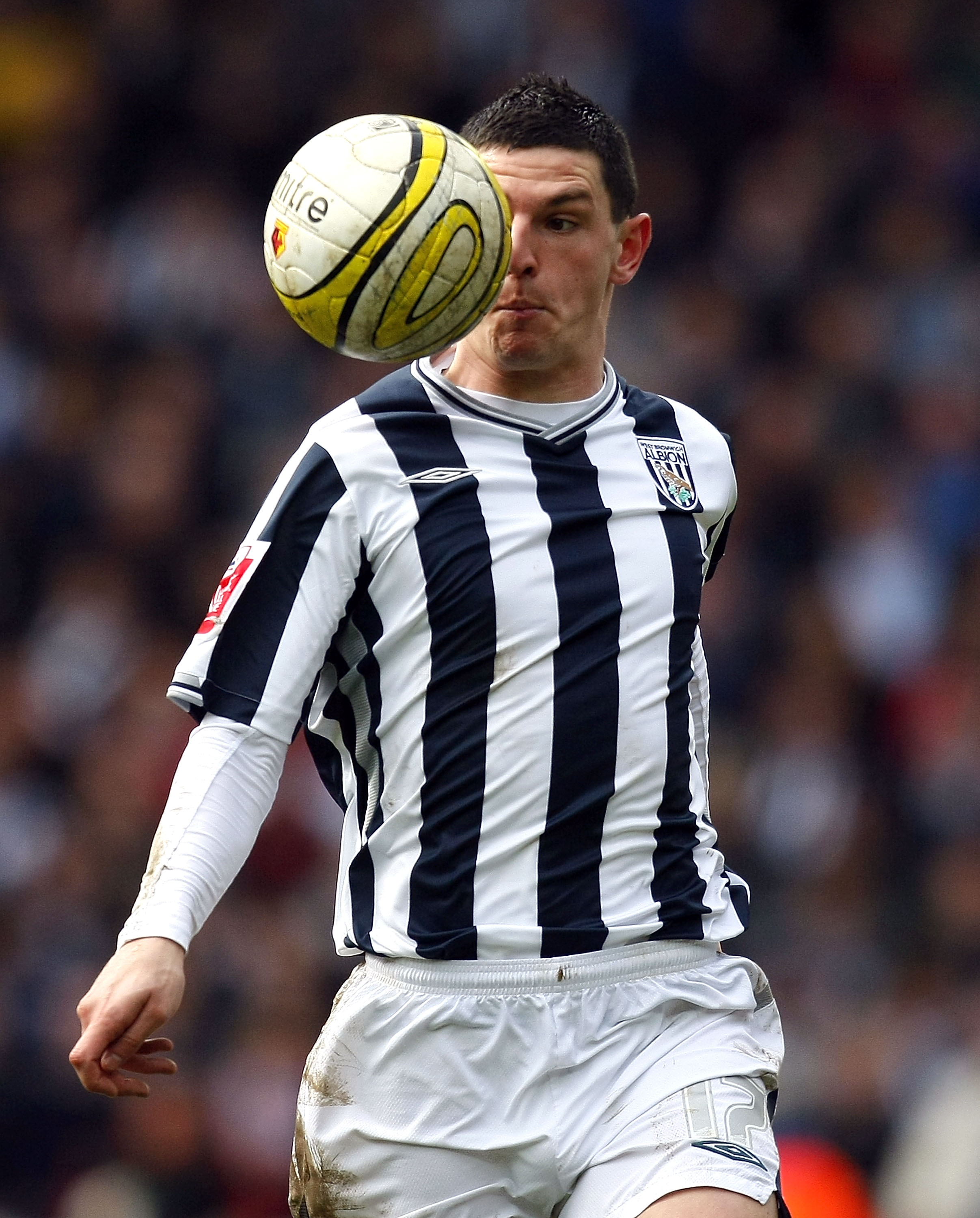 WATFORD, ENGLAND - APRIL 05: Graham Dorrans of West Bromwich Albion in action during the Coca Cola Championship match between Watford and West Bromwich Albion at Vicarage Road on April 05, 2010 in Watford, England. (Photo by Tom Dulat/Getty Images)