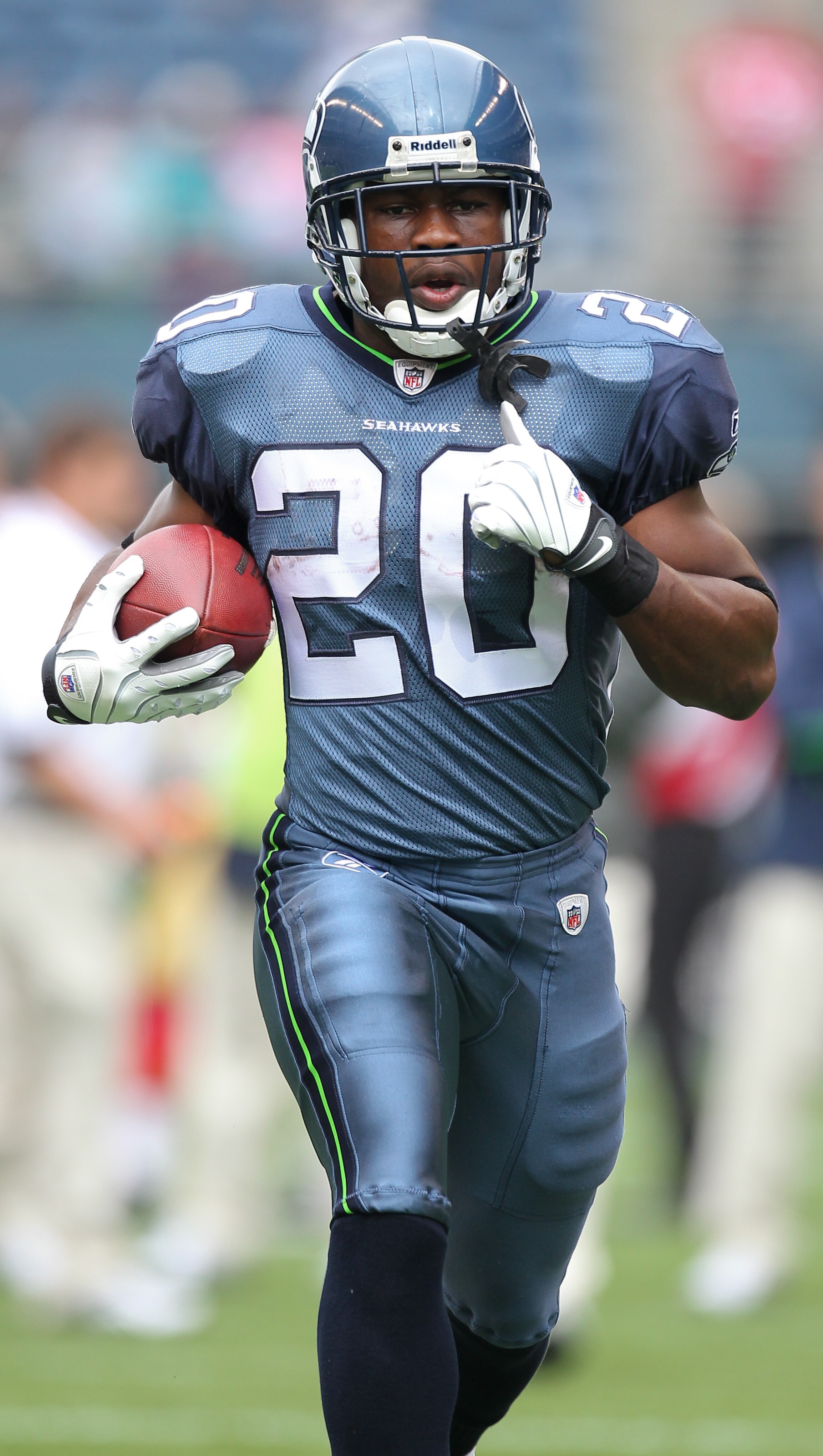 SEATTLE - SEPTEMBER 12:  Justin Forsett #20 of the Seattle Seahawks warms up prior to the NFL season opener against the San Francisco 49ers at Qwest Field on September 12, 2010 in Seattle, Washington. (Photo by Otto Greule Jr/Getty Images)