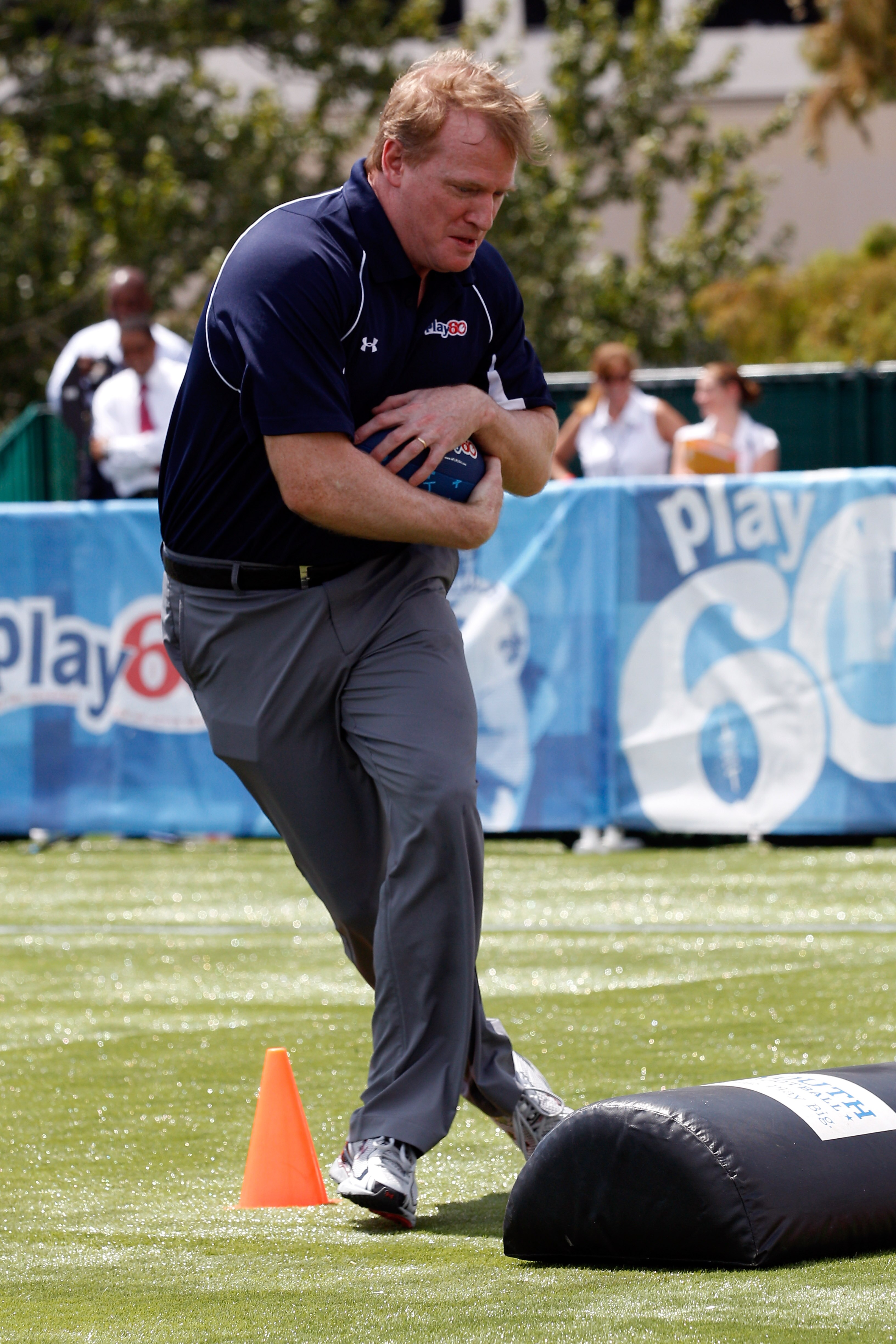 NEW ORLEANS - SEPTEMBER 08:  NFL commissioner Roger Goodell  plays on the field during the NFLï¿½s Play 60 campaign to fight childhood obesity at Brock Elementary School September 8, 2010 in New Orleans, Louisiana. Obama joined NFL Commissioner Roger Goodel