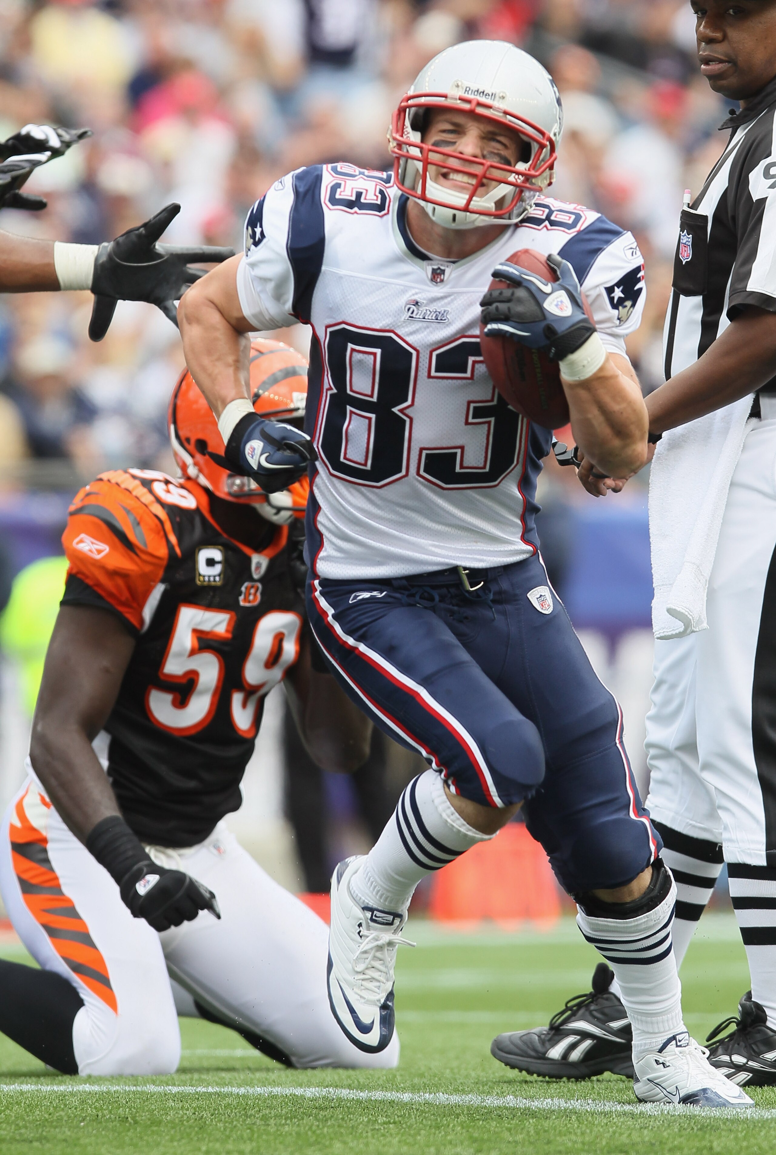 FOXBORO, MA - SEPTEMBER 12:  Wes Welker #83 of the New England Patriots celebrates his touchdown in the second quarter against the Cincinnati Bengals during the NFL season opener on September 12, 2010 at Gillette Stadium in Foxboro, Massachusetts.  (Photo