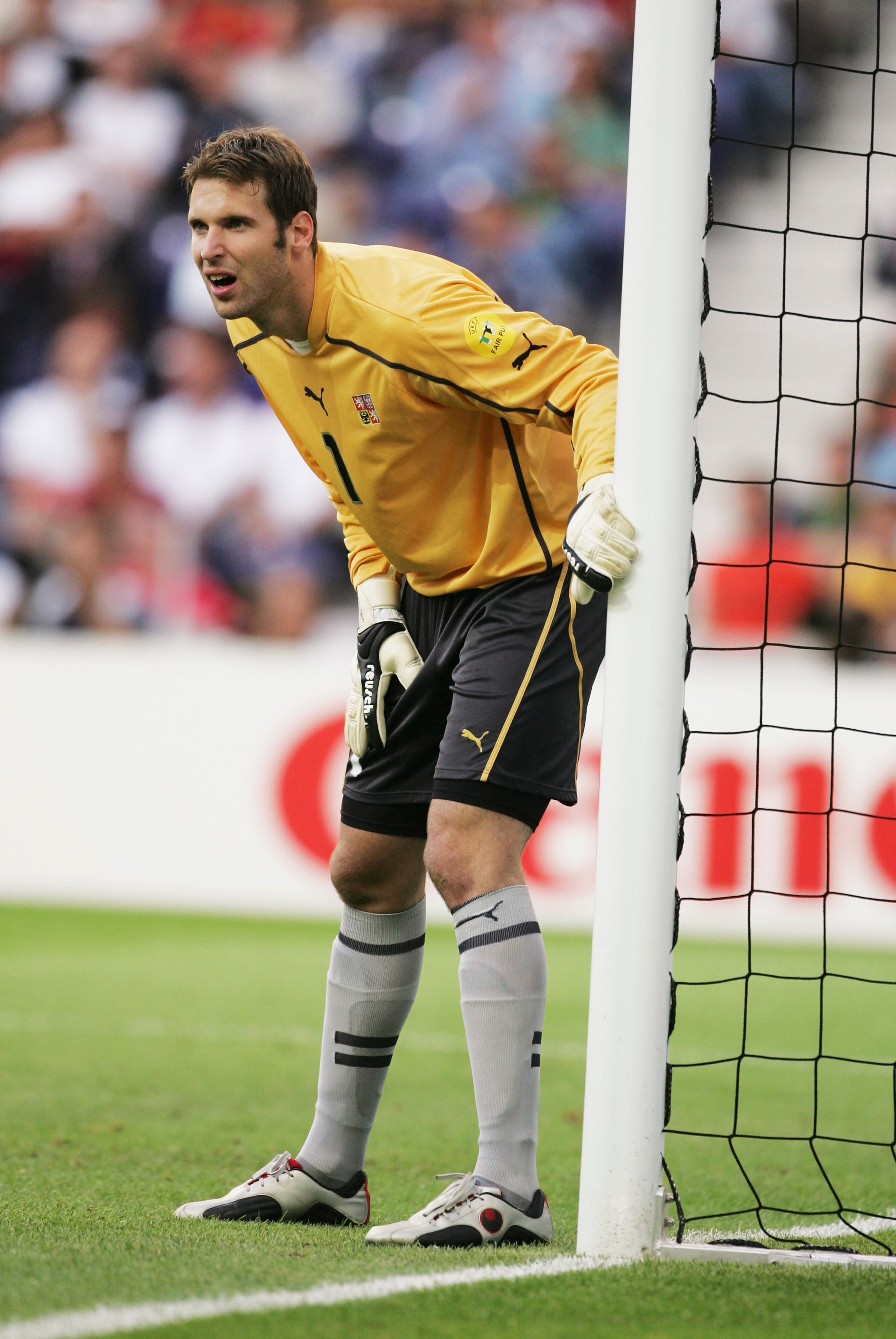 PORTO, PORTUGAL - JULY 1:  Petr Cech of Czech Republic in action during the UEFA Euro 2004, Semi Final match between Greece and Czech Republic at the Dragao Stadium on July 1, 2004 in Porto, Portugal. (Photo by Alex Livesey/Getty Images)