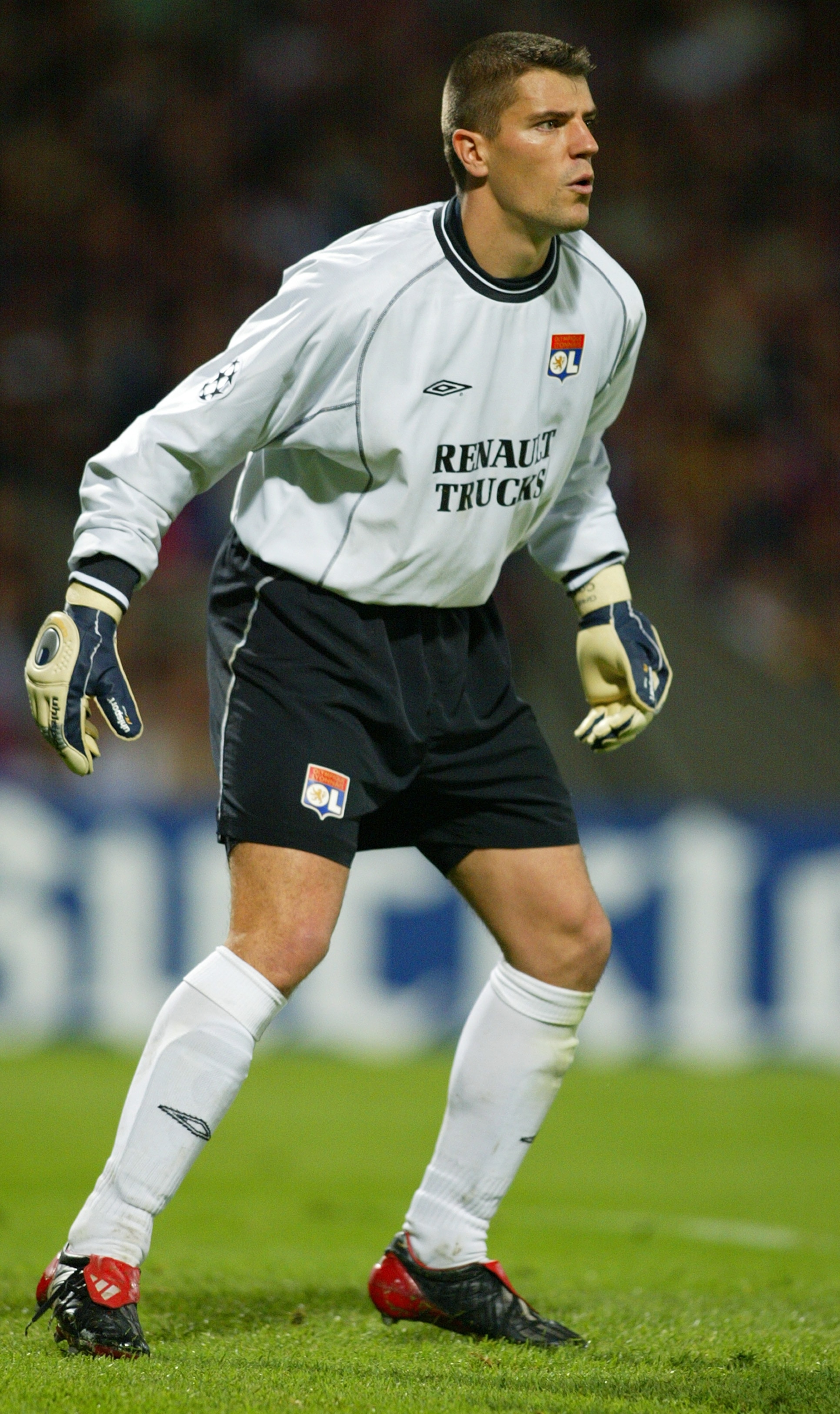 LYON - 22 OCTOBER:  Gregory Coupet of Lyon during the UEFA Champions League First Phase Group D match between Lyon and Inter Milan at the Stade de Gerland in Lyon, France on October 22, 2002. The match ended 3-3. (photo by Phil Cole/Getty Images)