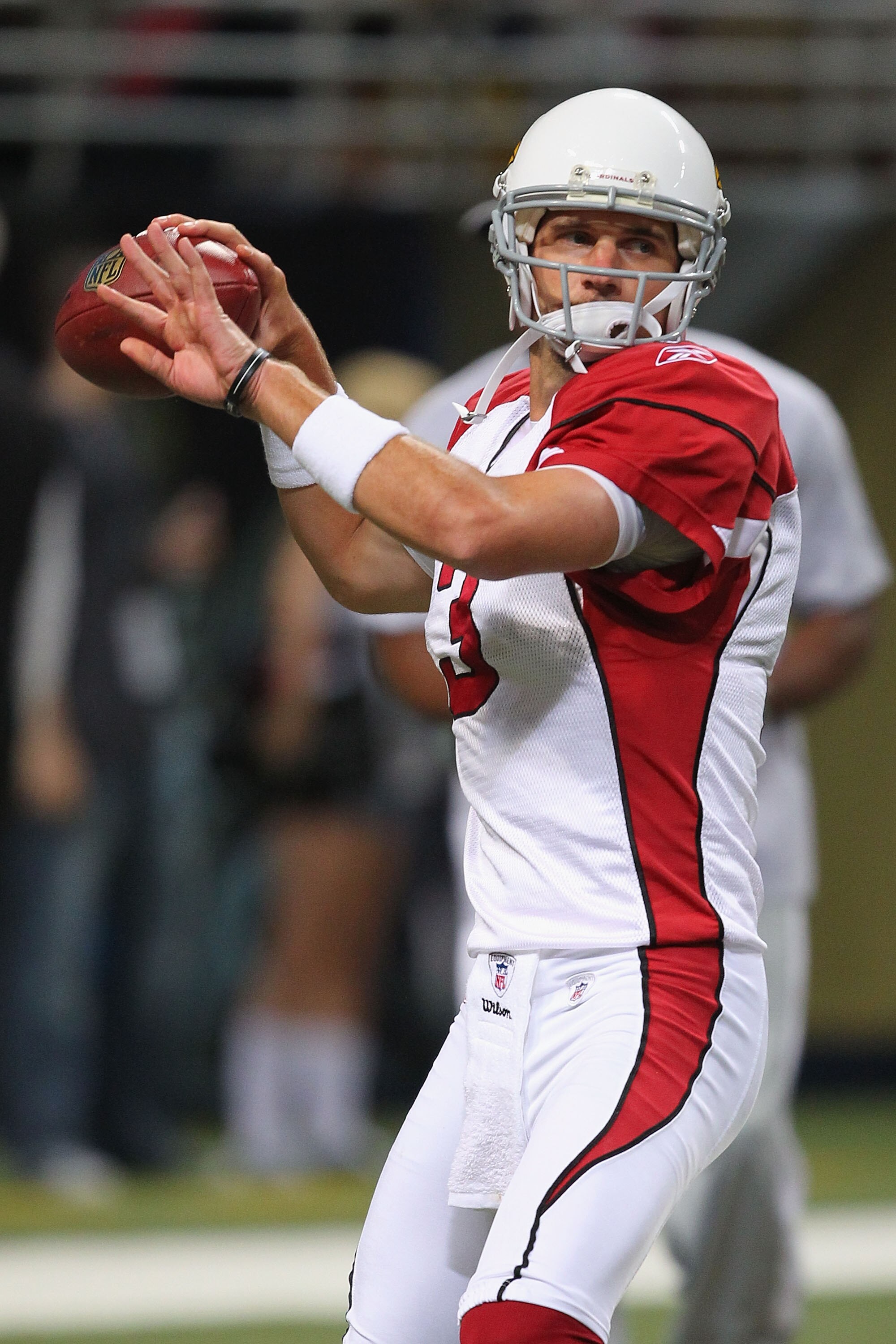 ST. LOUIS - SEPTEMBER 12: Derek Anderson #3 of the Arizona Cardinals warms up prior to the NFL season opener against the St. Louis Rams at the Edward Jones Dome on September 12, 2010 in St. Louis, Missouri.  (Photo by Dilip Vishwanat/Getty Images)
