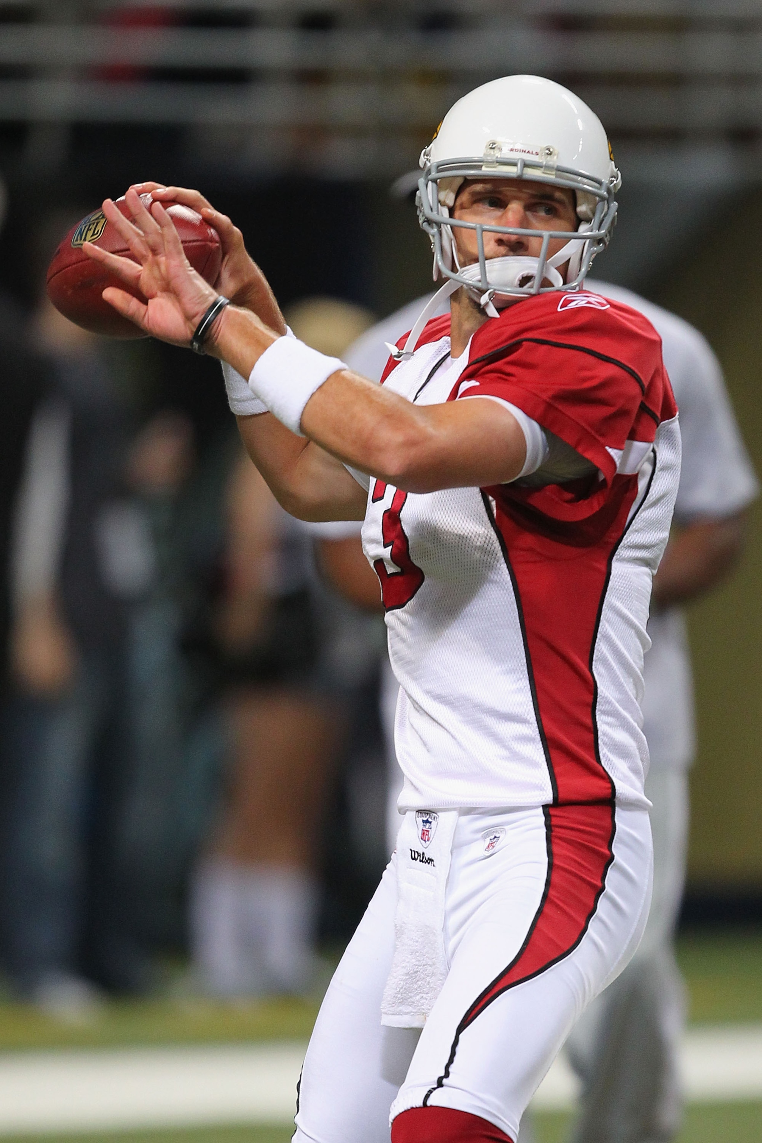 ST. LOUIS - SEPTEMBER 12: Derek Anderson #3 of the Arizona Cardinals warms up prior to the NFL season opener against the St. Louis Rams at the Edward Jones Dome on September 12, 2010 in St. Louis, Missouri.  (Photo by Dilip Vishwanat/Getty Images)