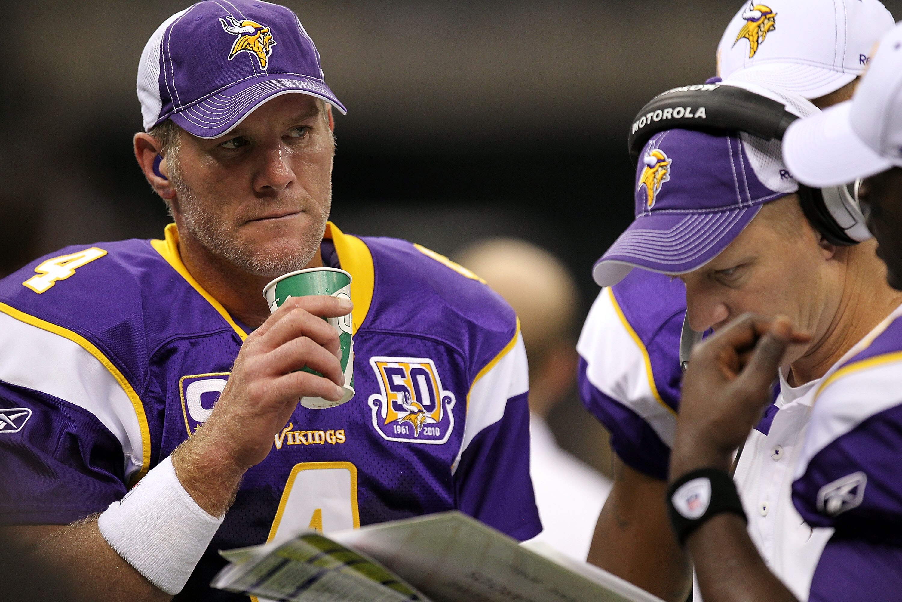 NEW ORLEANS - SEPTEMBER 09:  Quarterback Brett Favre #4 of the Minnesota Vikings at Louisiana Superdome on September 9, 2010 in New Orleans, Louisiana.  (Photo by Ronald Martinez/Getty Images)