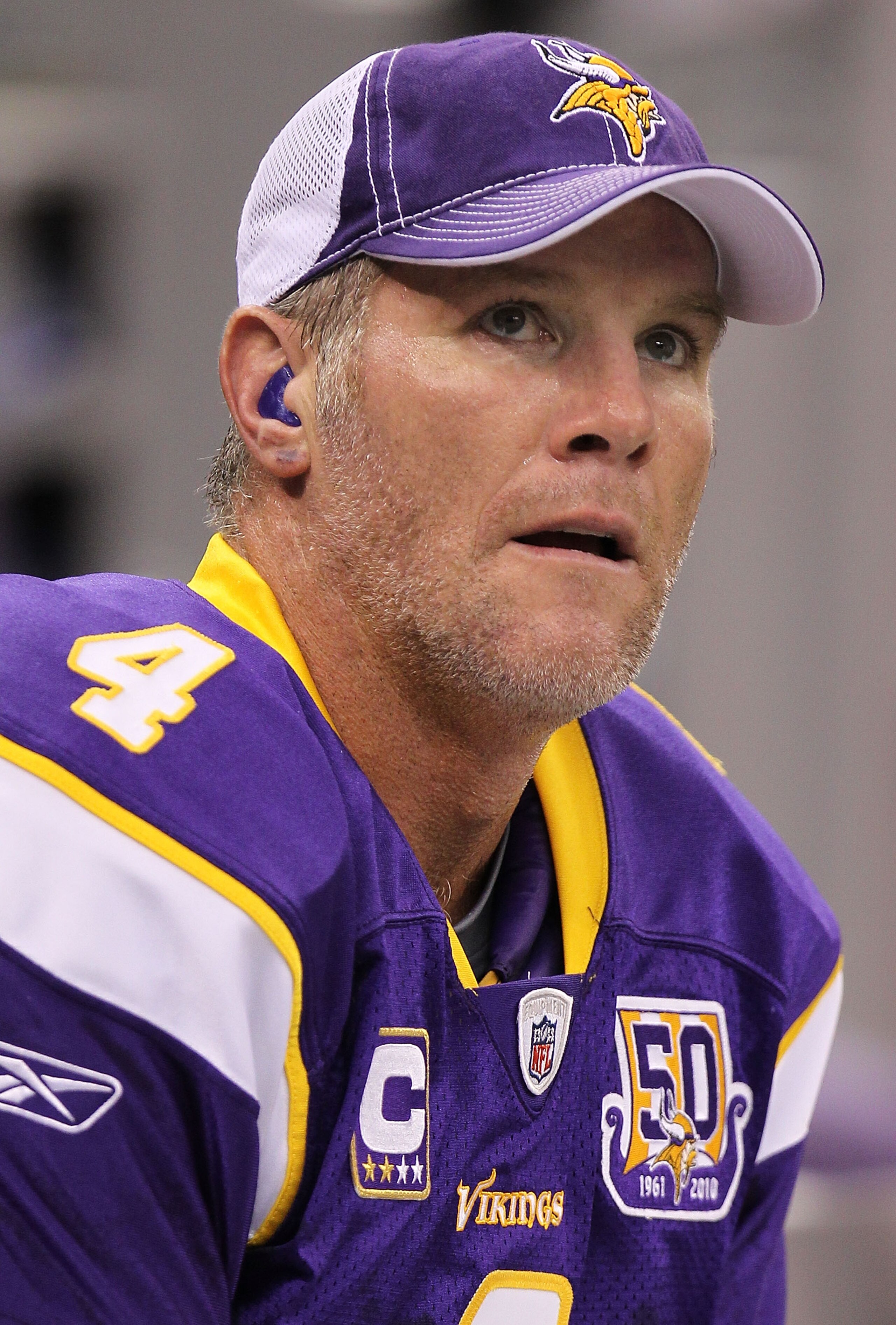 NEW ORLEANS - SEPTEMBER 09:  Quarterback Brett Favre #4 of the Minnesota Vikings at Louisiana Superdome on September 9, 2010 in New Orleans, Louisiana.  (Photo by Ronald Martinez/Getty Images)