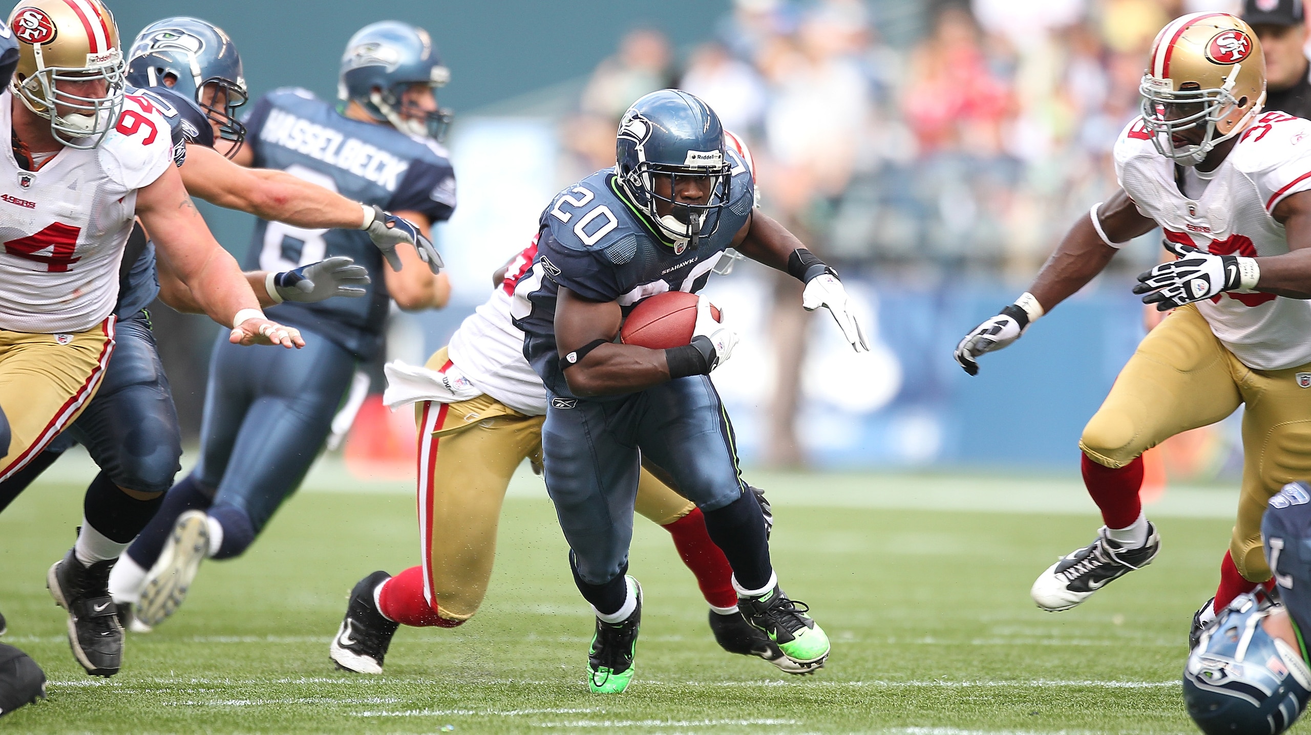 SEATTLE - SEPTEMBER 12:  Running back Justin Forsett #20 of the Seattle Seahawks rushes during the NFL season opener against the San Francisco 49ers at Qwest Field on September 12, 2010 in Seattle, Washington. (Photo by Otto Greule Jr/Getty Images)