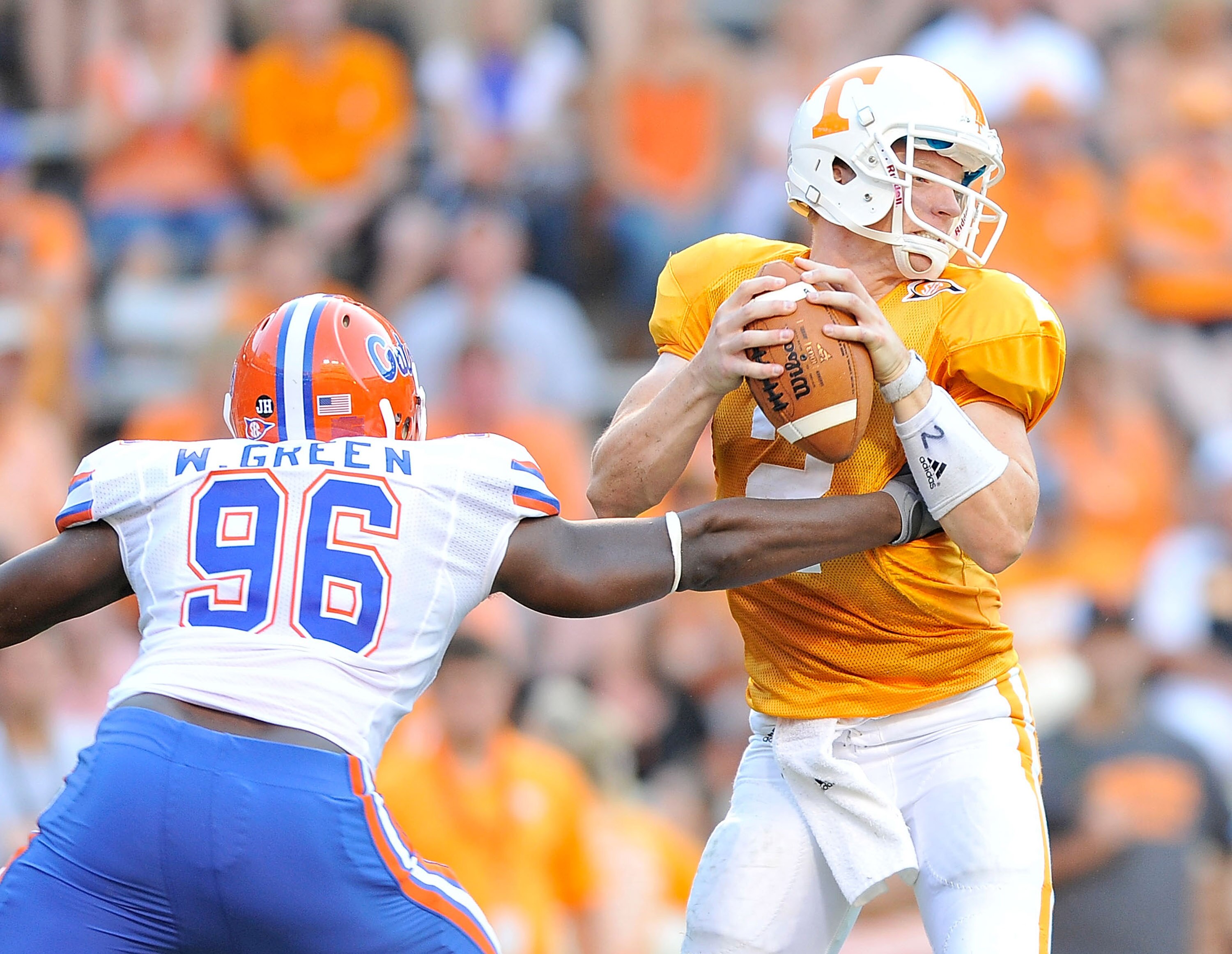 KNOXVILLE, TN - SEPTEMBER 18:  William Green #96 of the Florida Gators pressures quarterback Matt Simms #2 of the Tennessee Volunteers at Neyland Stadium on September 18, 2010 in Knoxville, Tennessee. Florida won 31-17.  (Photo by Grant Halverson/Getty Im