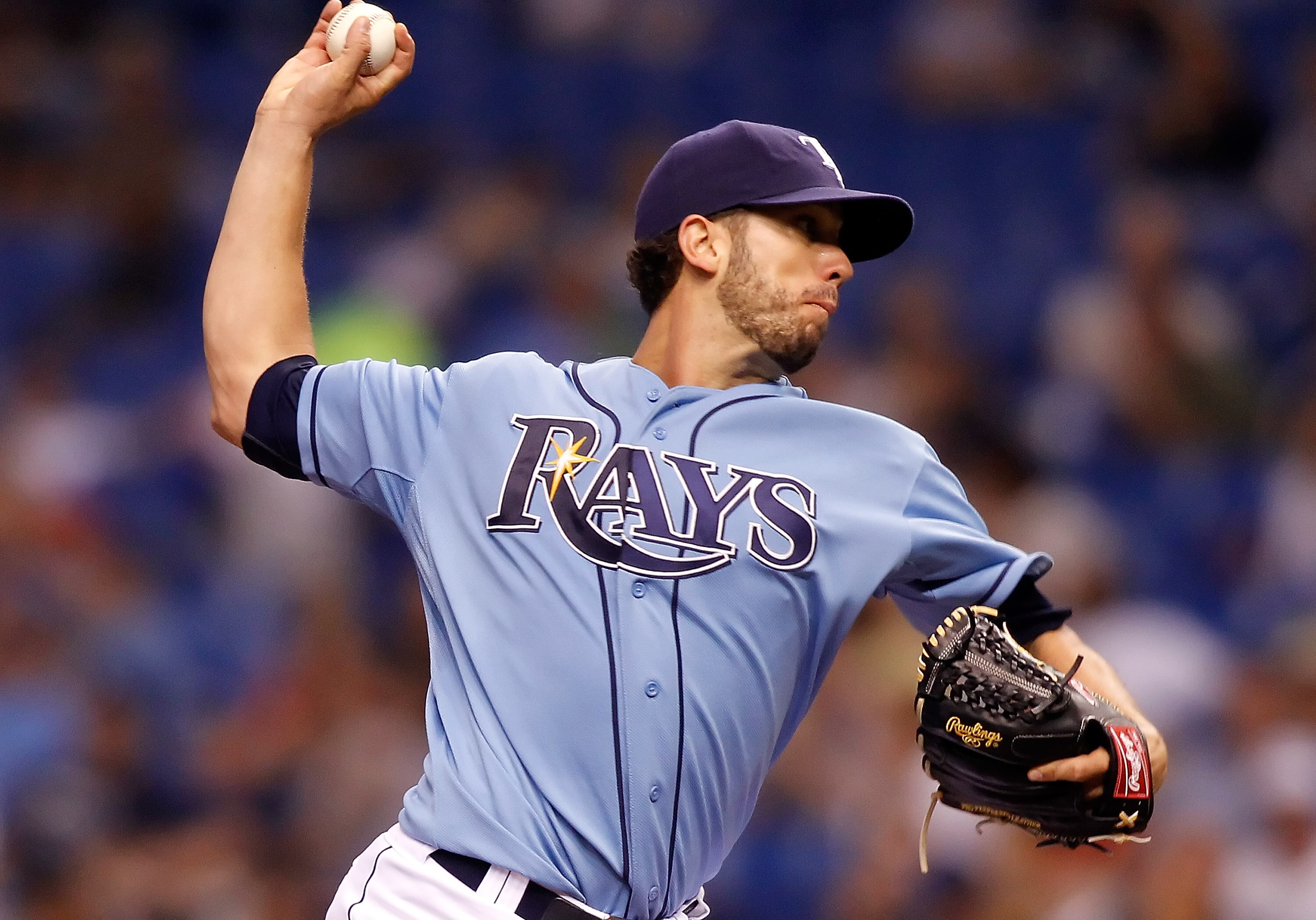 ST. PETERSBURG - AUGUST 29:  Pitcher James Shields #33 of the Tampa Bay Rays pitches against the Boston Red Sox during the game at Tropicana Field on August 29, 2010 in St. Petersburg, Florida.  (Photo by J. Meric/Getty Images)