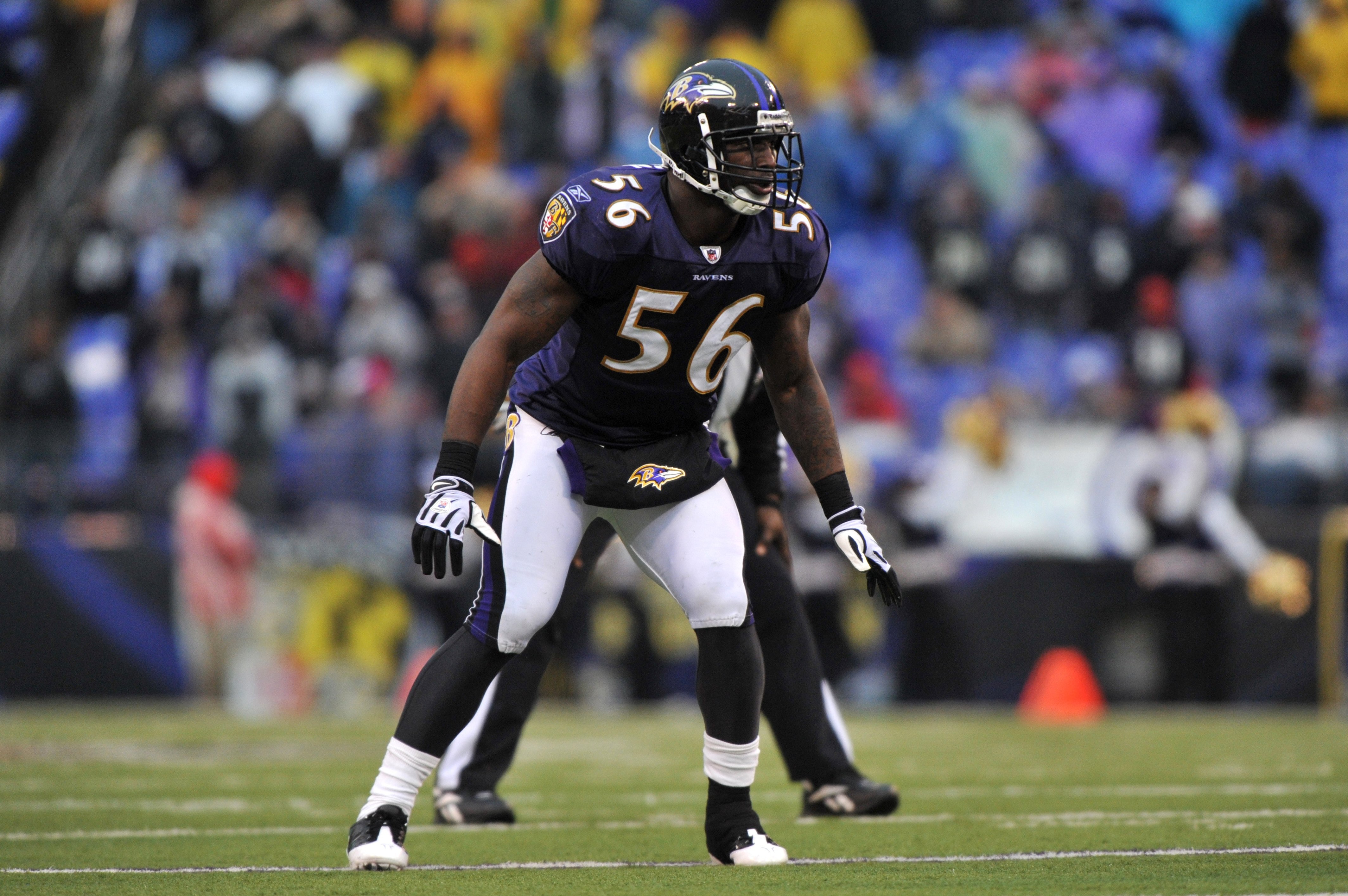 BALTIMORE - DECEMBER 13:  Tavares Gooden #56 of the Baltimore Ravens defends against the Detroit Lions at M&T Bank Stadium on December 13, 2009 in Baltimore, Maryland. The Ravens defeated the Lions 48-3. (Photo by Larry French/Getty Images)