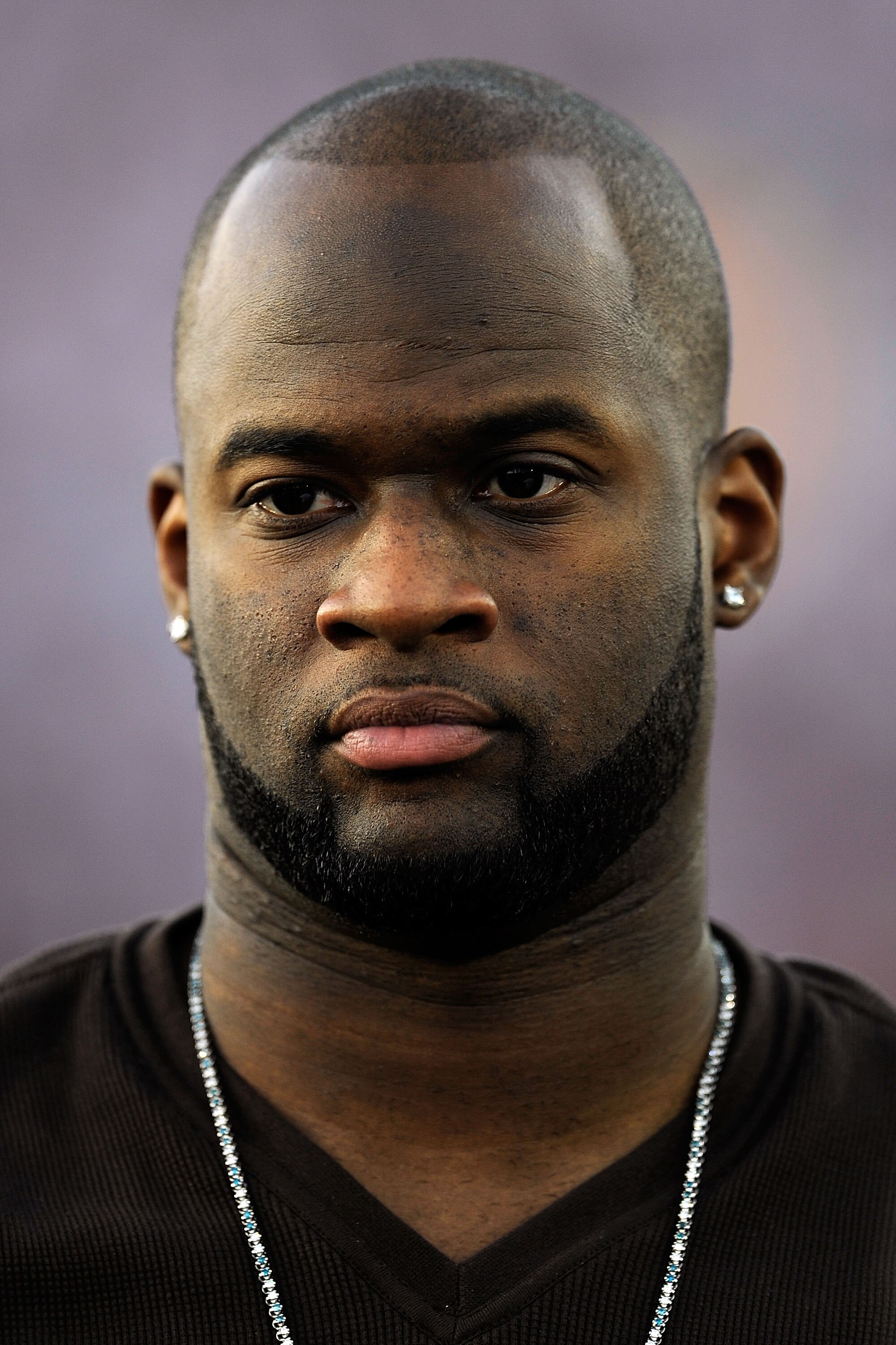 PASADENA, CA - JANUARY 07:  NFL quarterback Vince Young stands on the sidelines prior to the Citi BCS National Championship game between the Texas Longhorns and the Alabama Crimson Tide at the Rose Bowl on January 7, 2010 in Pasadena, California.  (Photo
